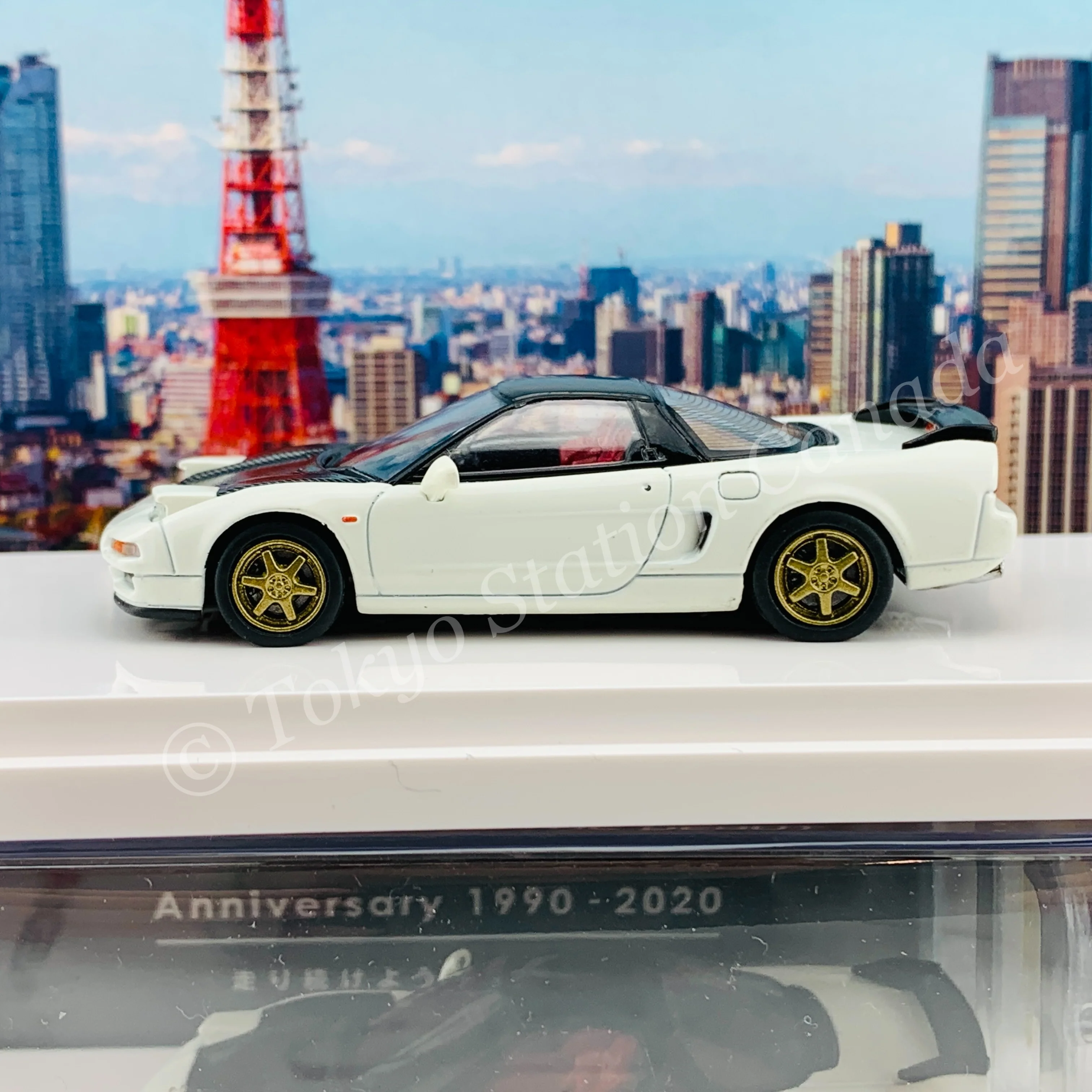 HOBBY JAPAN 1/64 Honda NSX (NA1) Type R Customized Version With Engine Display Model Championship White HJ642006RCW - Image 5