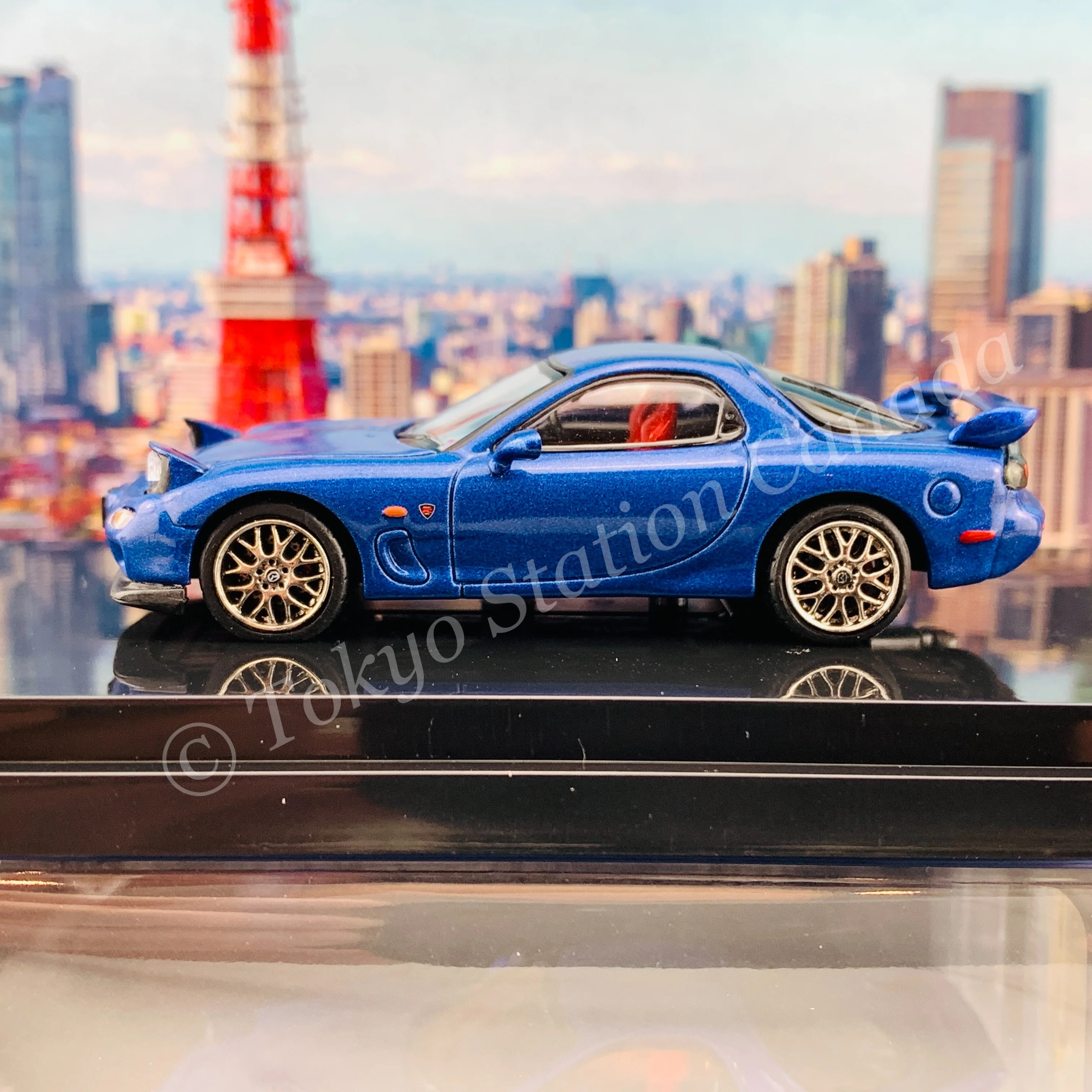 HOBBY JAPAN 1/64 Mazda RX-7 (FD3S) SPIRIT R TYPE A With Engine Display Model Blue Mica HJ642007DBL - Image 4