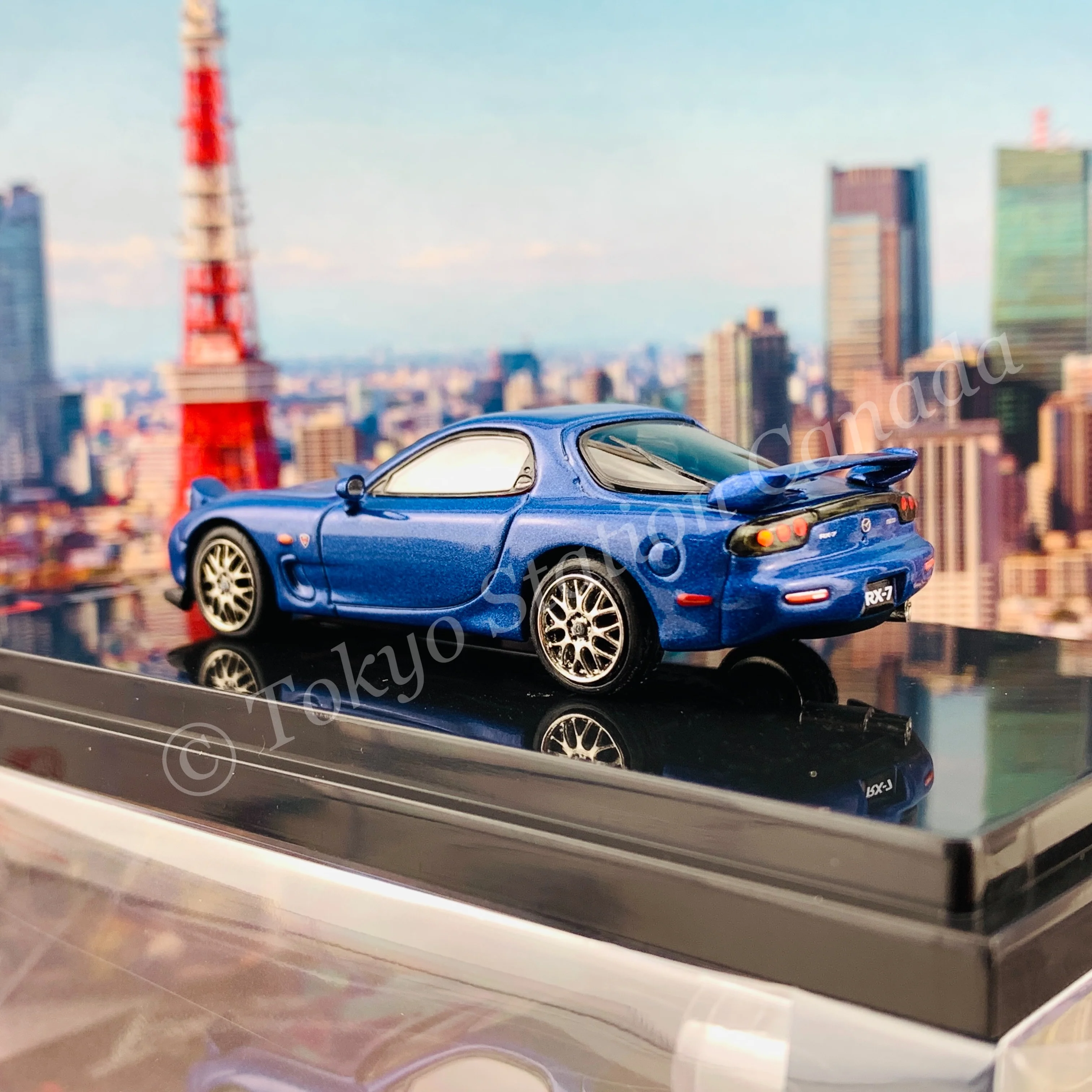 HOBBY JAPAN 1/64 Mazda RX-7 (FD3S) SPIRIT R TYPE A With Engine Display Model Blue Mica HJ642007DBL - Image 5