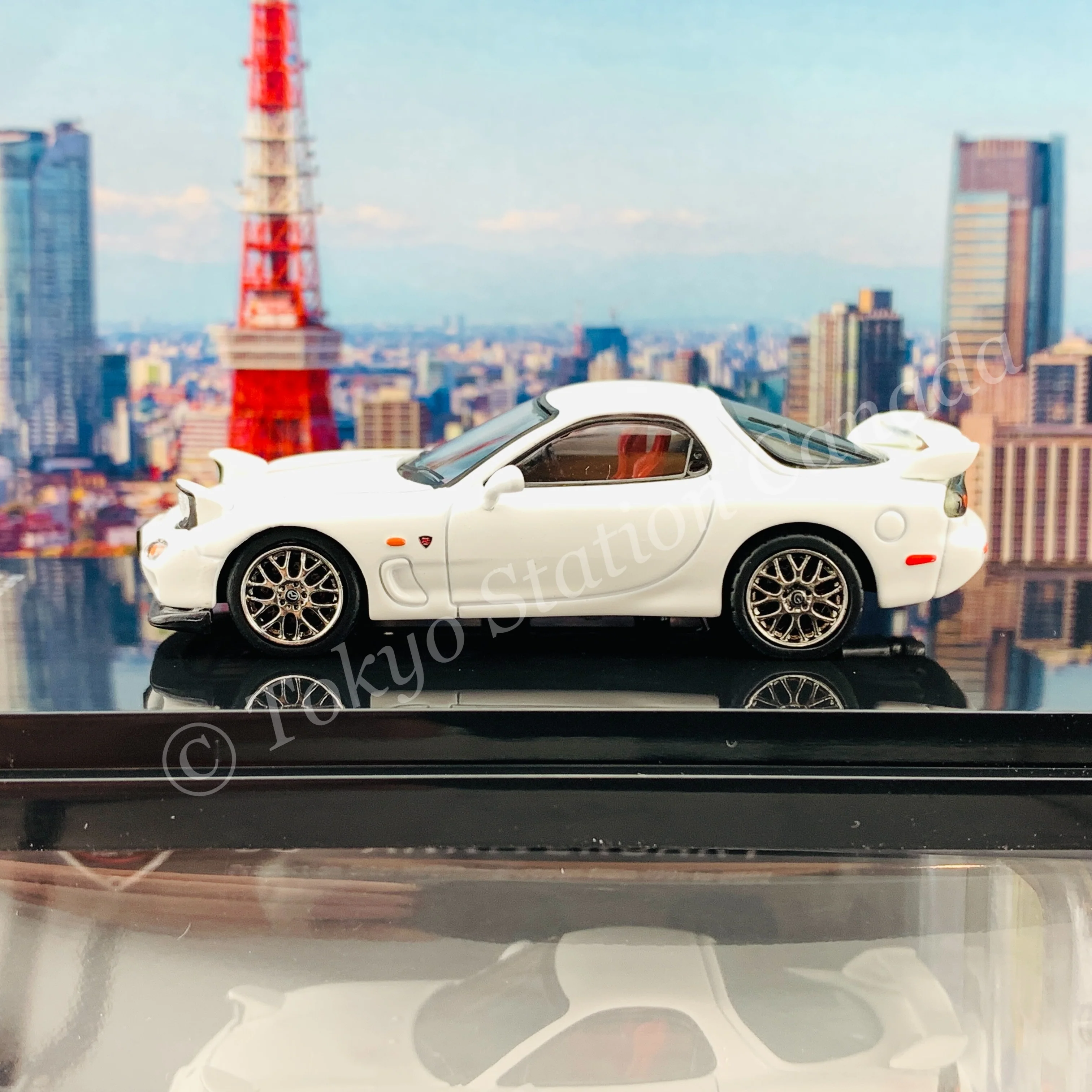 HOBBY JAPAN 1/64 Mazda RX-7 (FD3S) SPIRIT R TYPE A With Engine Display Model White HJ642007DW - Image 5