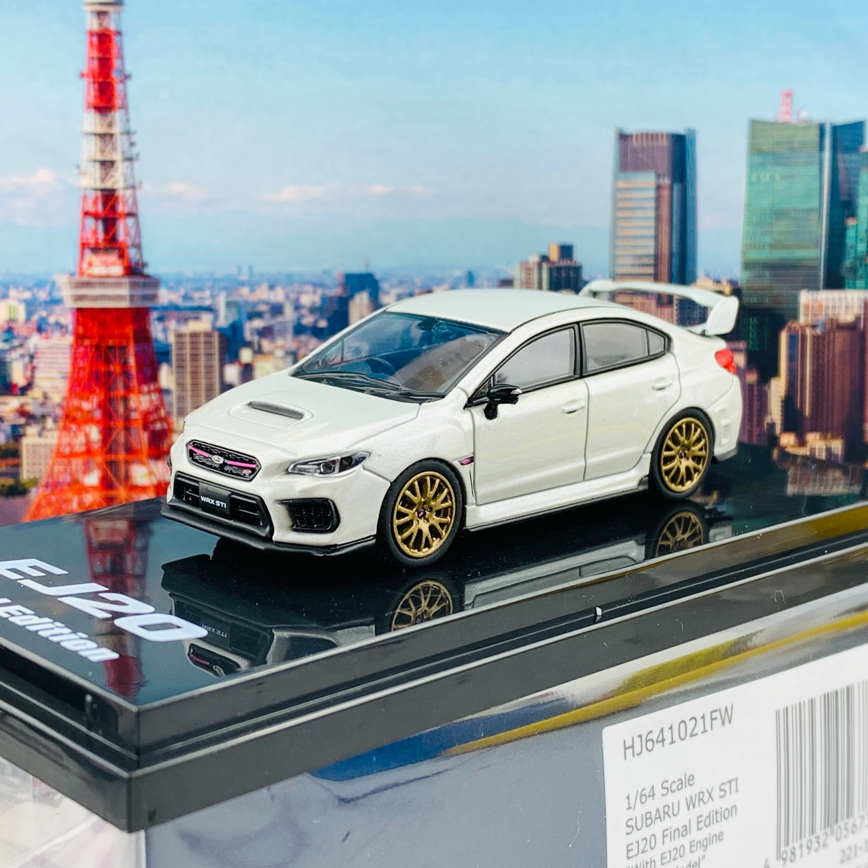 HOBBY JAPAN 1/64  SUBARU WRX STI EJ20 Final Edition with EJ20 Engine Display Model White Pearl HJ641021FW - Image 2