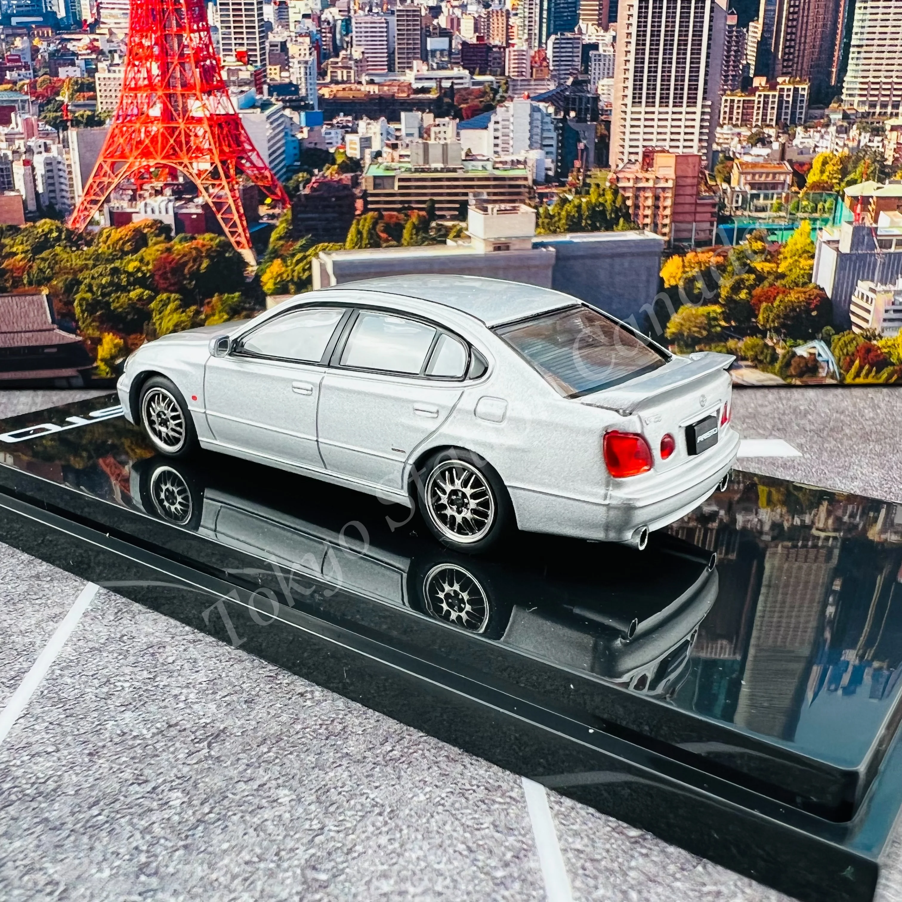 HOBBY JAPAN 1/64 Toyota ARISTO V300 VERTEX EDITION Customized Version Silver HJ641030CS - Image 4