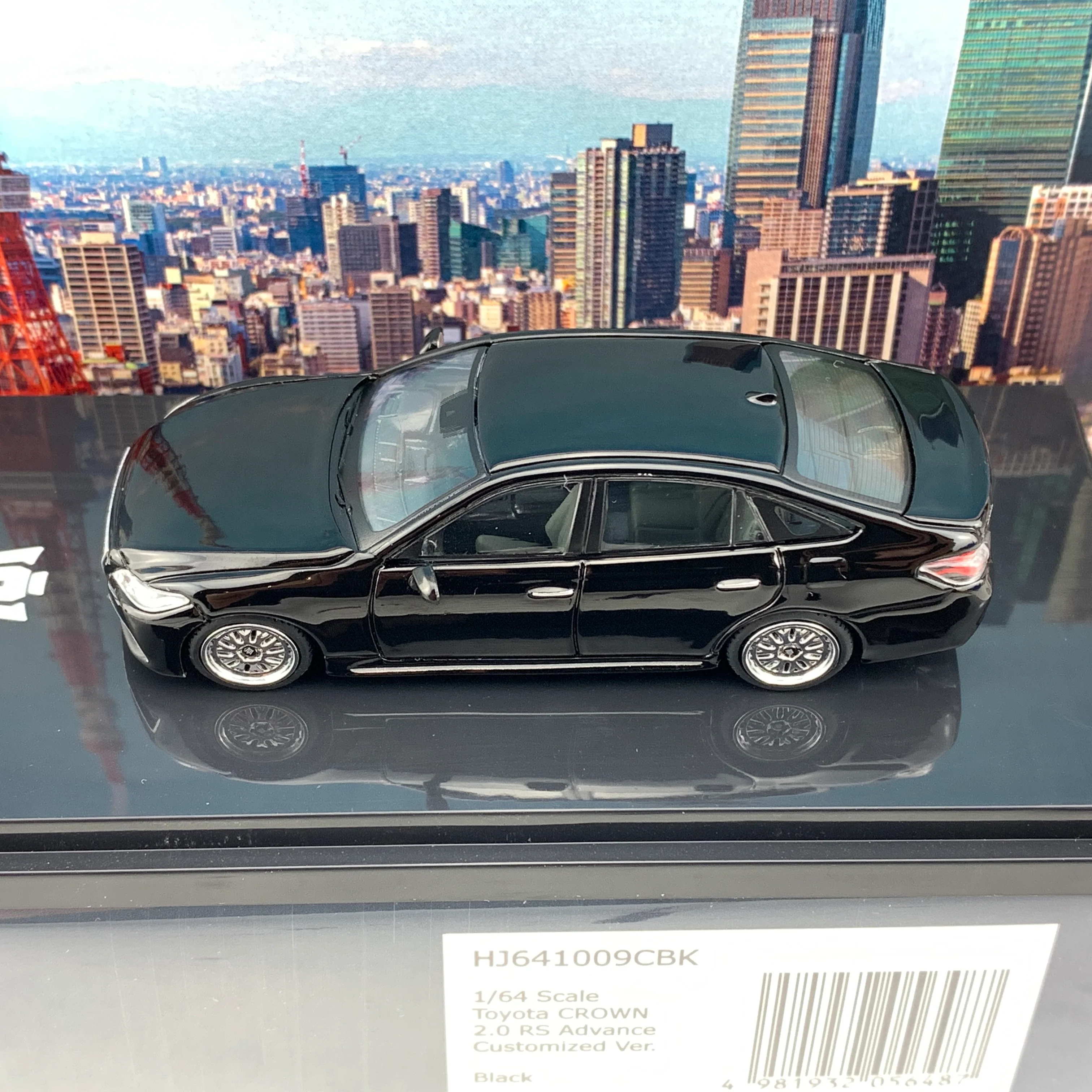 HOBBY JAPAN 1/64 Toyota CROWN 2.5L RS Advance CUSTOMIZED VERSION Black HJ641009CBK - Image 5