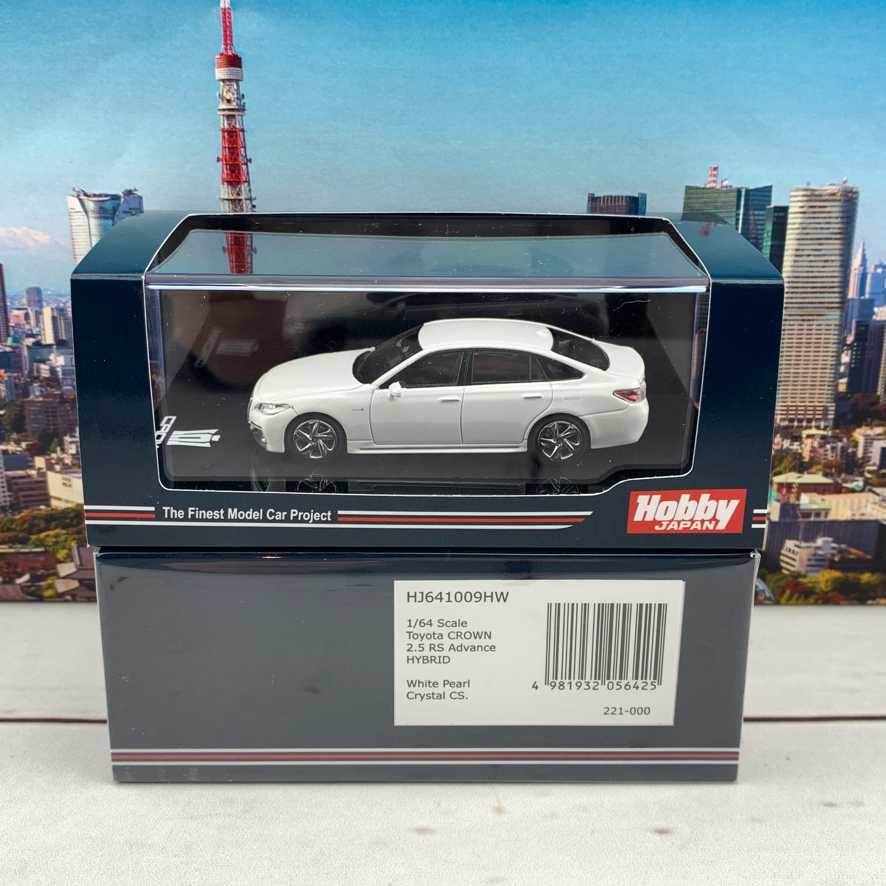 HOBBY JAPAN 1/64 Toyota CROWN 2.5L RS Advance HYBRID White Pearl HJ641009HW - Image 6