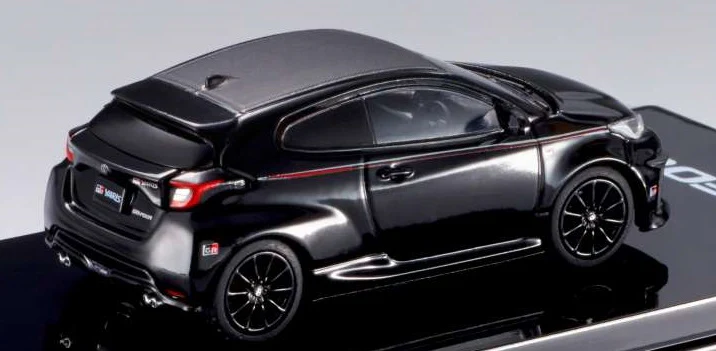 HOBBY JAPAN 1/64  Toyota GR YARIS RZ High Performance GR Parts Black Pearl HJ642024GBK - Image 2