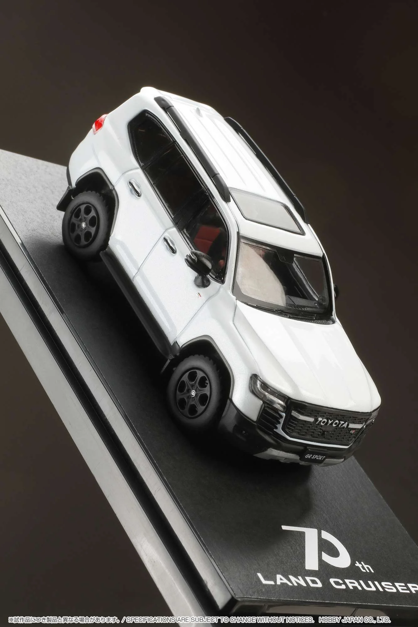 HOBBY JAPAN 1/64 Toyota LAND CRUISER (JA300W) GR SPORT White Pearl HJ641050BWR - Image 4