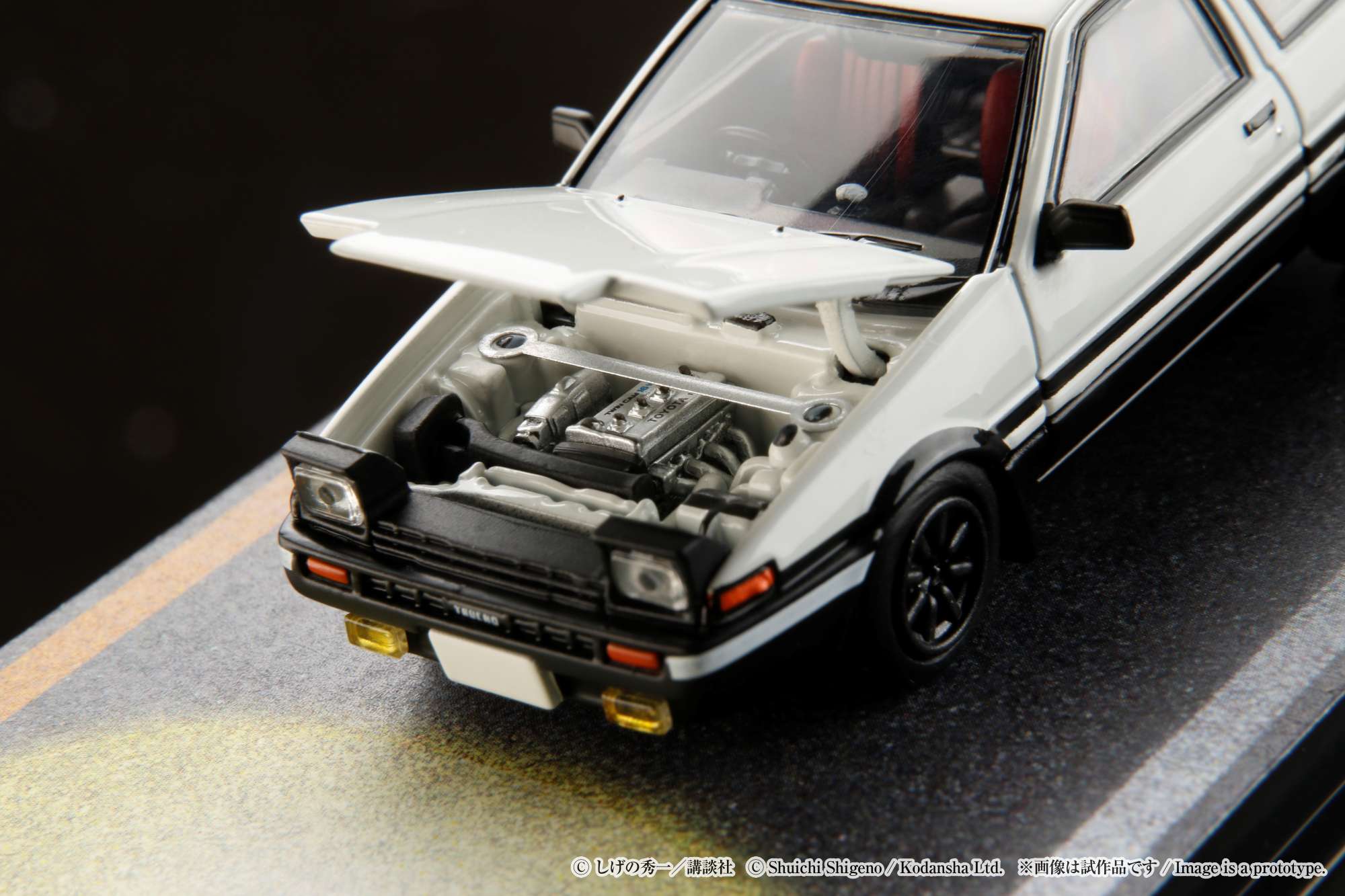 PREORDER HOBBY JAPAN 1/64 Toyota SPRINTER TRUENO (AE86) / INITIAL D Engine Mounted Model with Keisuke Takahashi HJ641052DA (Approx. Release Date : Q4 2024 subjects to the manufacturer's final decision) - Image 3