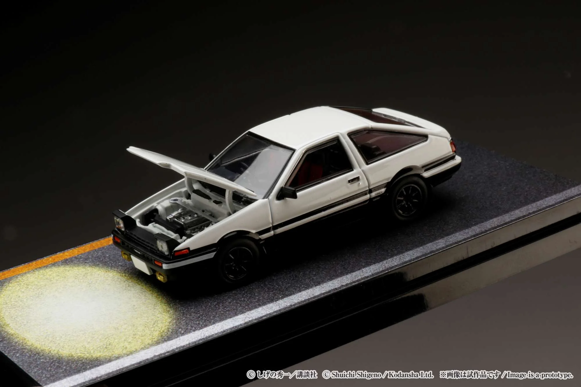 HOBBY JAPAN 1/64 Toyota SPRINTER TRUENO GT APEX (AE86) / INITIAL D Engine Mounted Model  VS Kyoichi Sudo HJ641052DB - Image 4