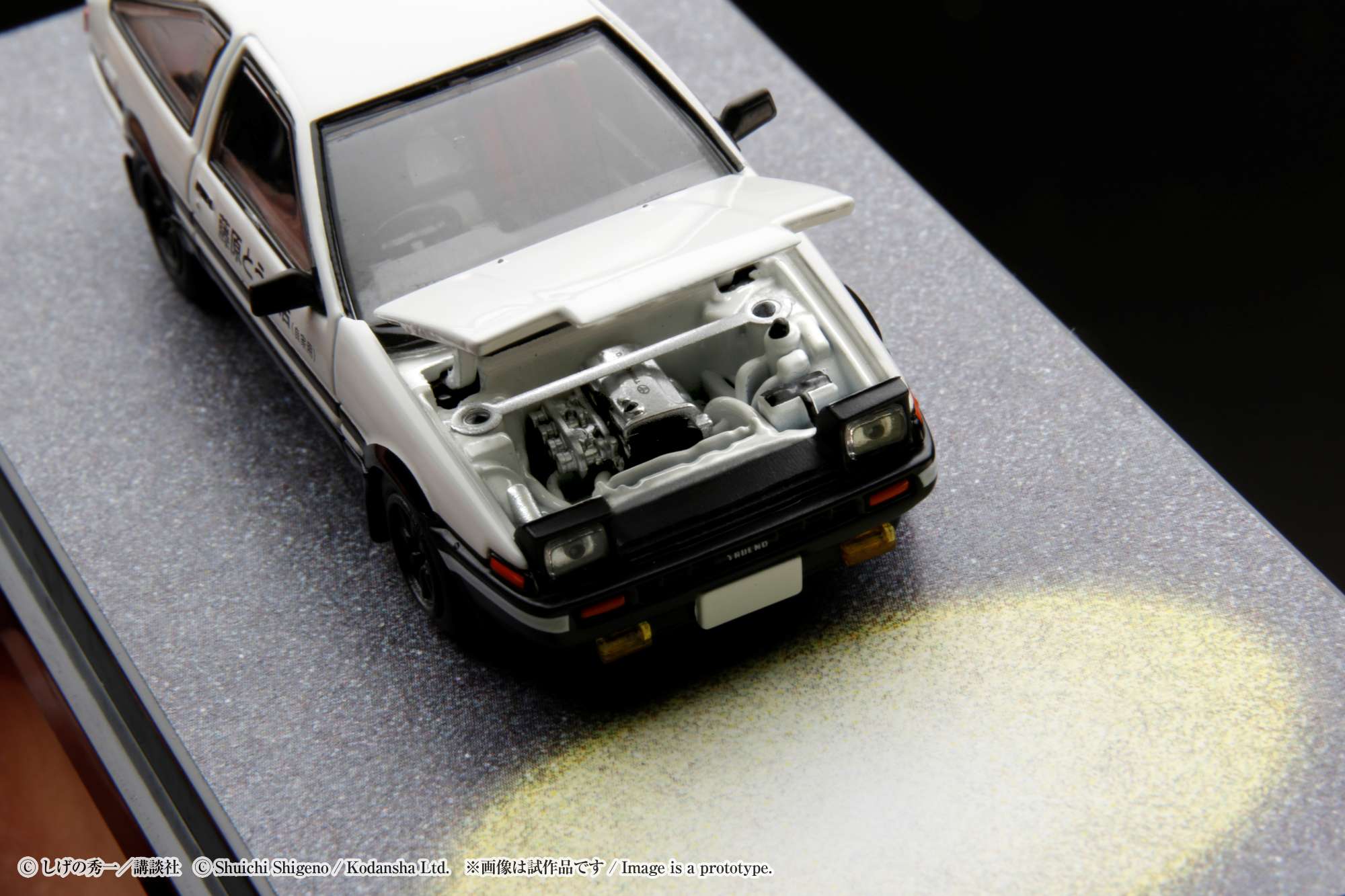 HOBBY JAPAN 1/64 Toyota SPRINTER TRUENO GT APEX (AE86) / INITIAL D Engine Mounted Model  with Wataru Akiyama HJ641052DC - Image 3