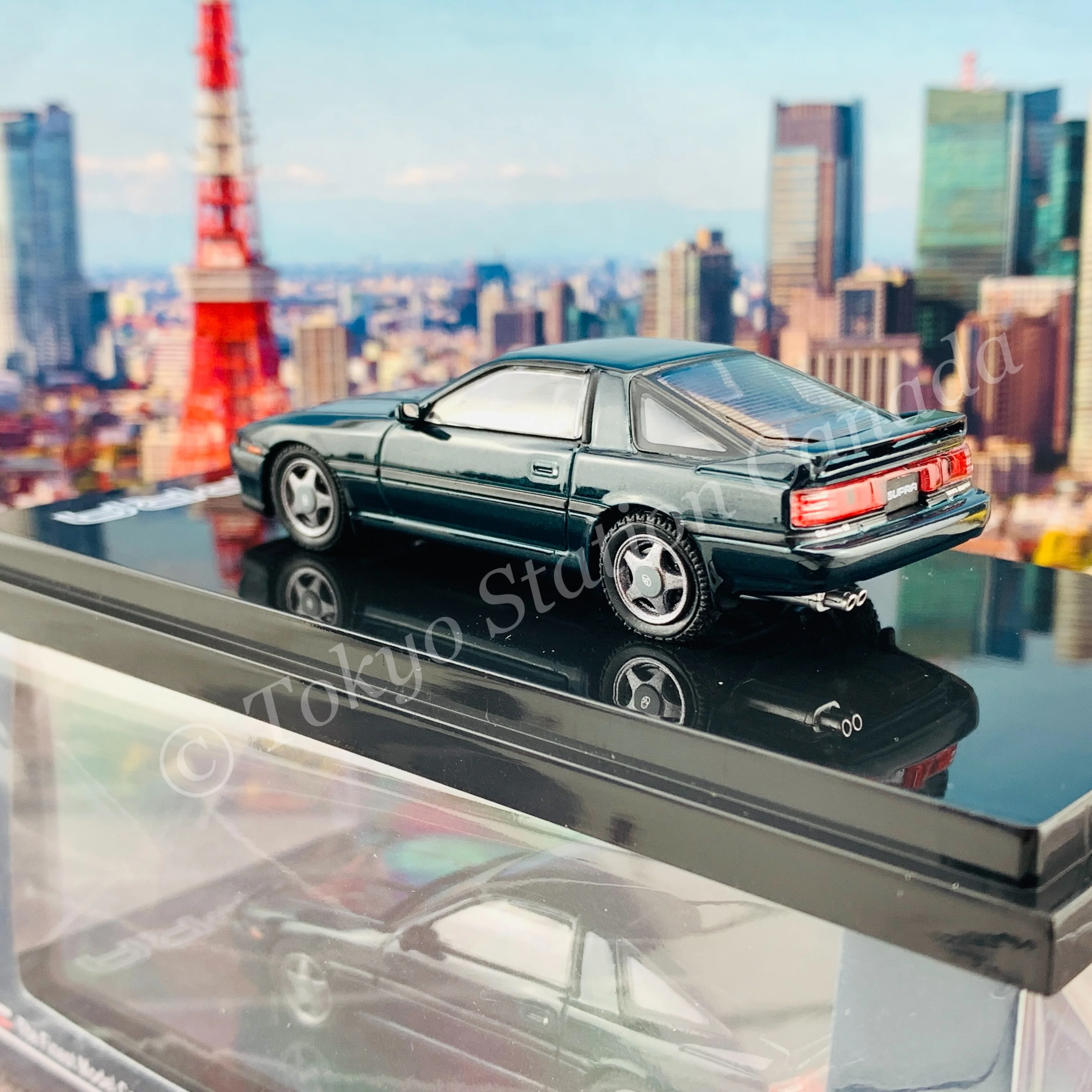 HOBBY JAPAN 1/64 Toyota SUPRA (A70) 2.5GT TWIN TURBO R DARK GREEN MICA HJ641026RGR - Image 3