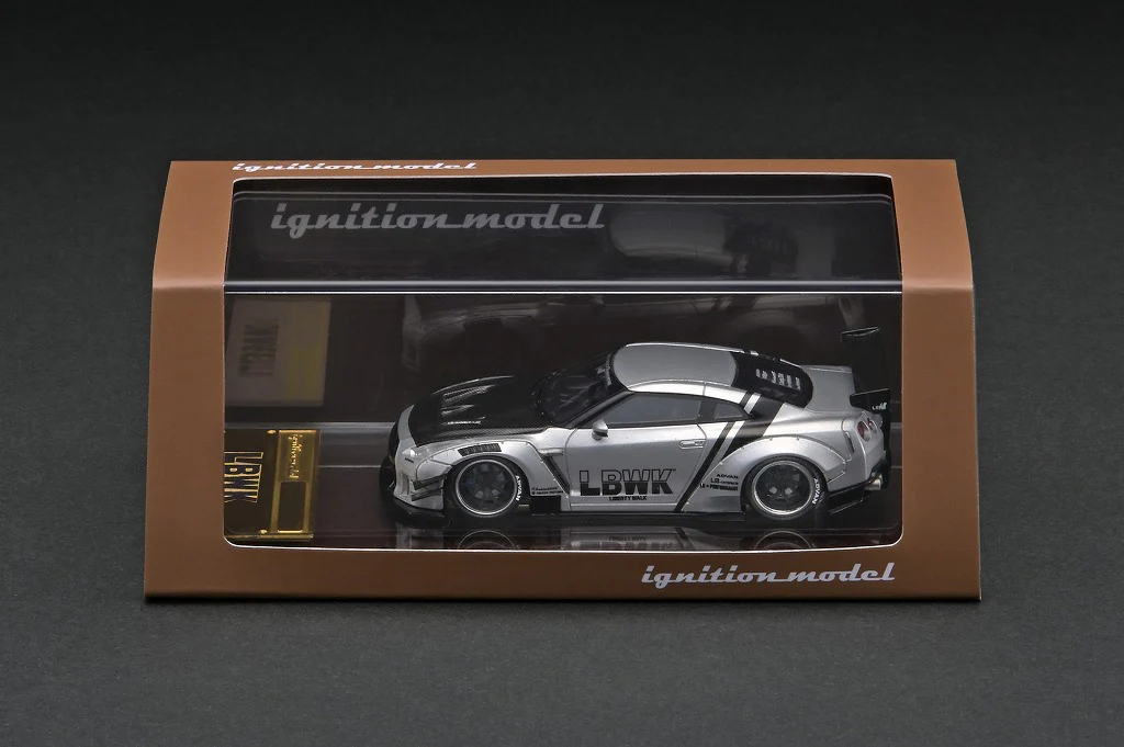 Ignition Model 1/64 HIGH-END RESIN MODEL LB-WORKS Nissan GT-R R35 type 2 Silver IG2369 - Image 4