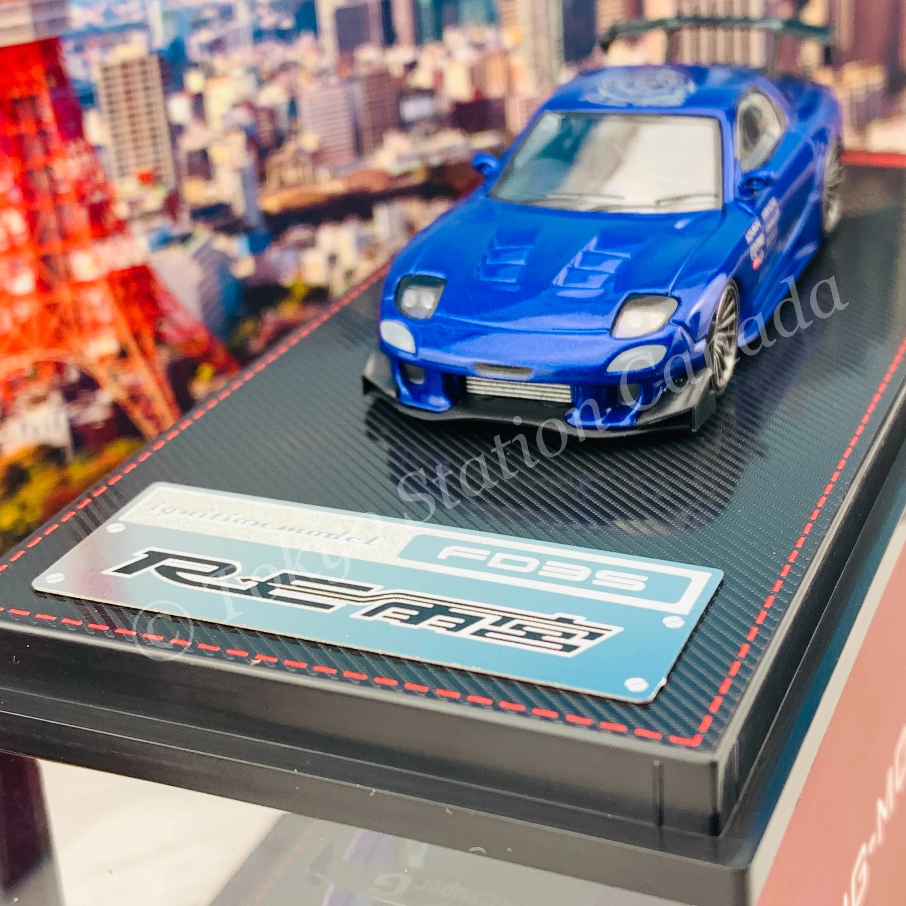 Ignition Model 1/64 Mazda RX-7 (FD3S) RE Amemiya Blue Metallic IG1951 - Image 3