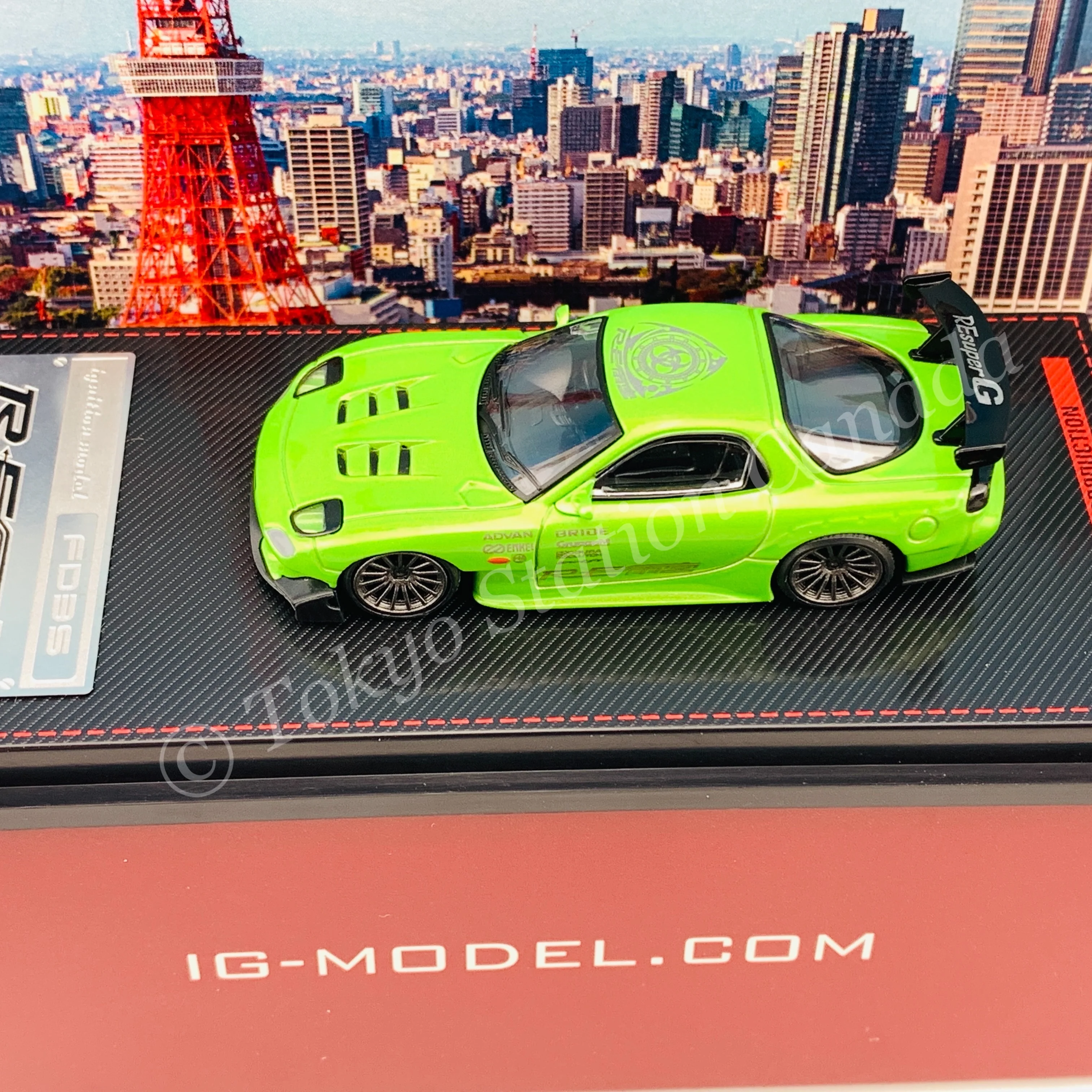 Ignition Model 1/64 Mazda RX-7 (FD3S) RE Amemiya Green Metallic IG1947 - Image 4
