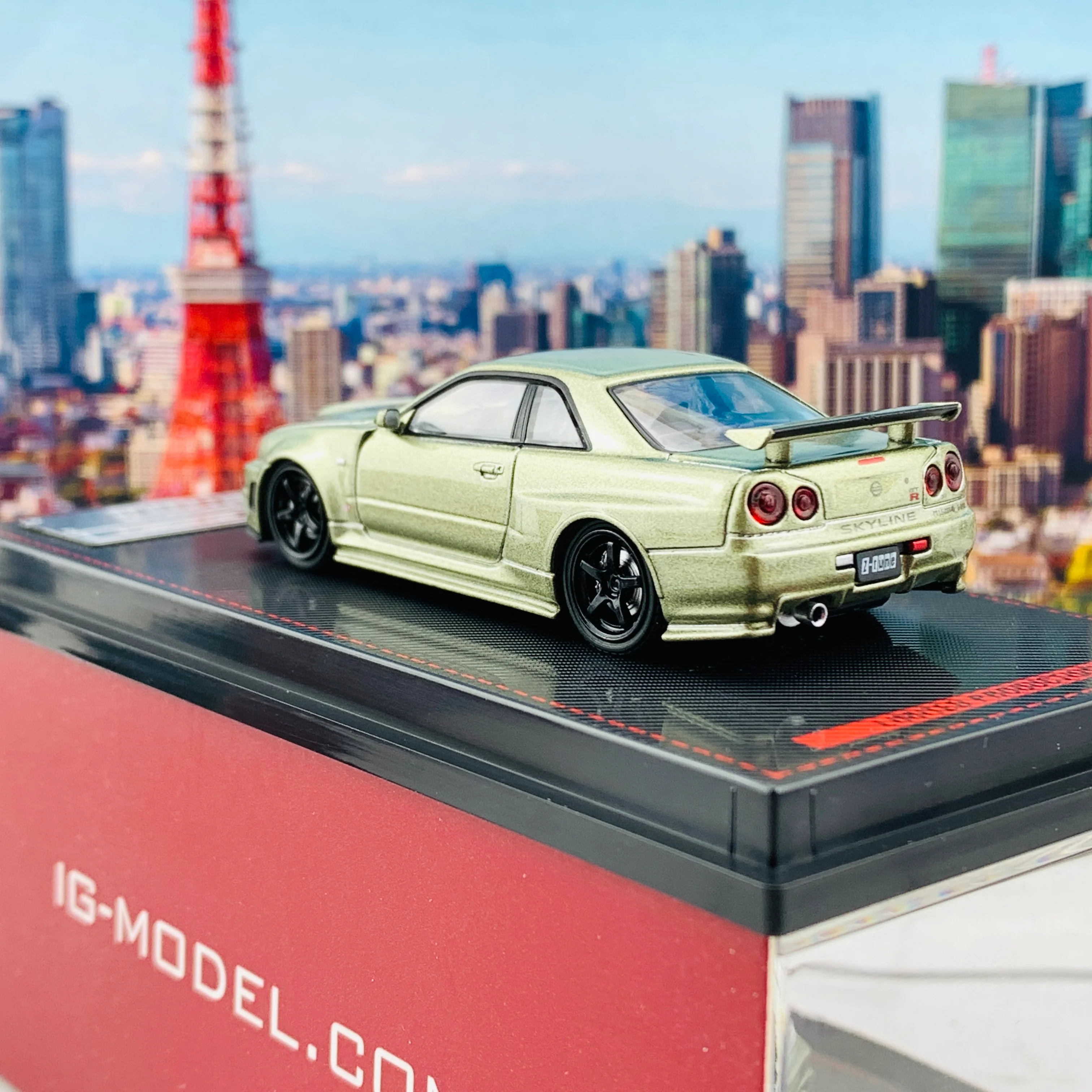 Ignition Model 1/64 Nismo R34 GT-R Z-tune Green Metallic (Millennium Jade) IG1873 - Image 4