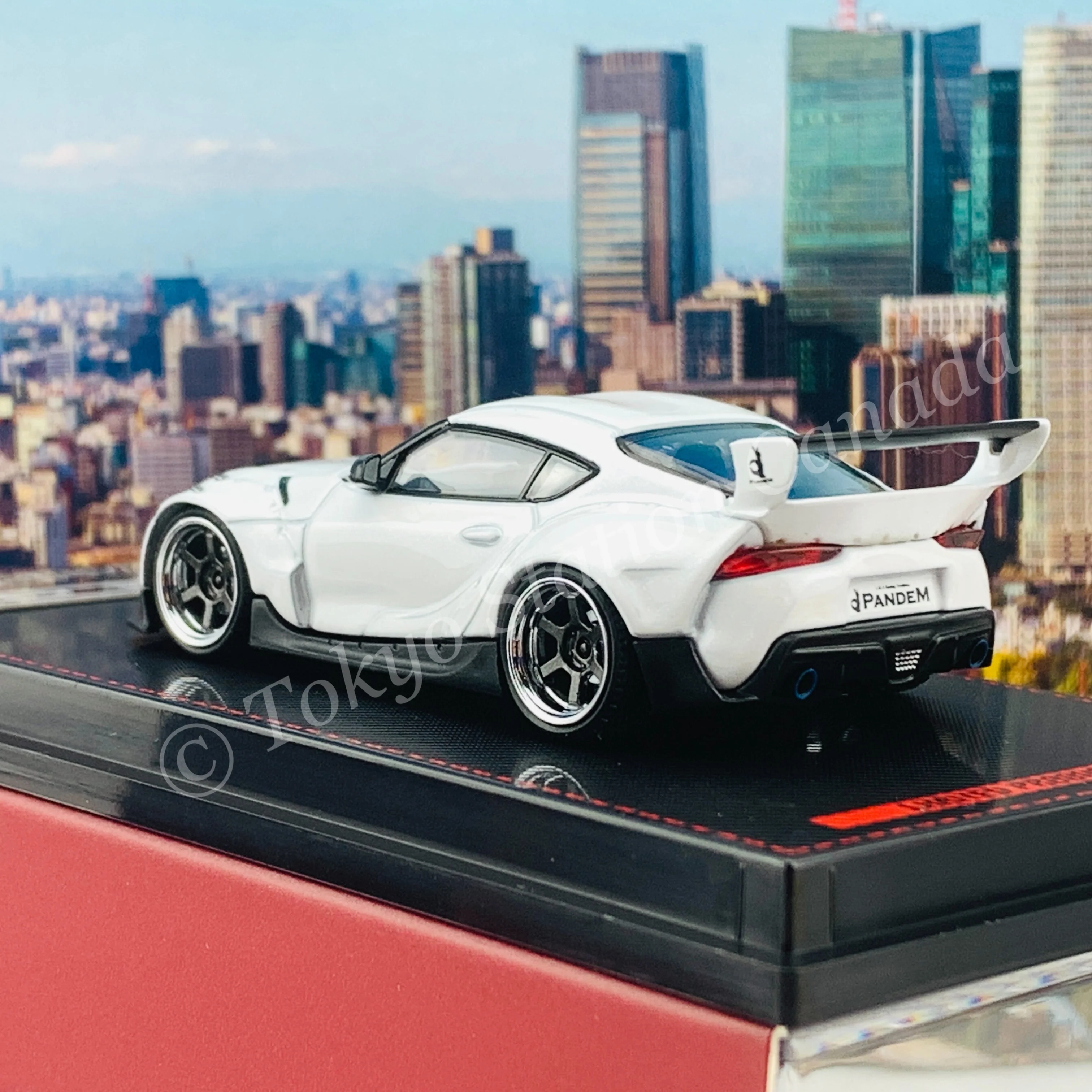Ignition Model 1/64 PANDEM Supra (A90) Pearl White IG2333 - Image 6