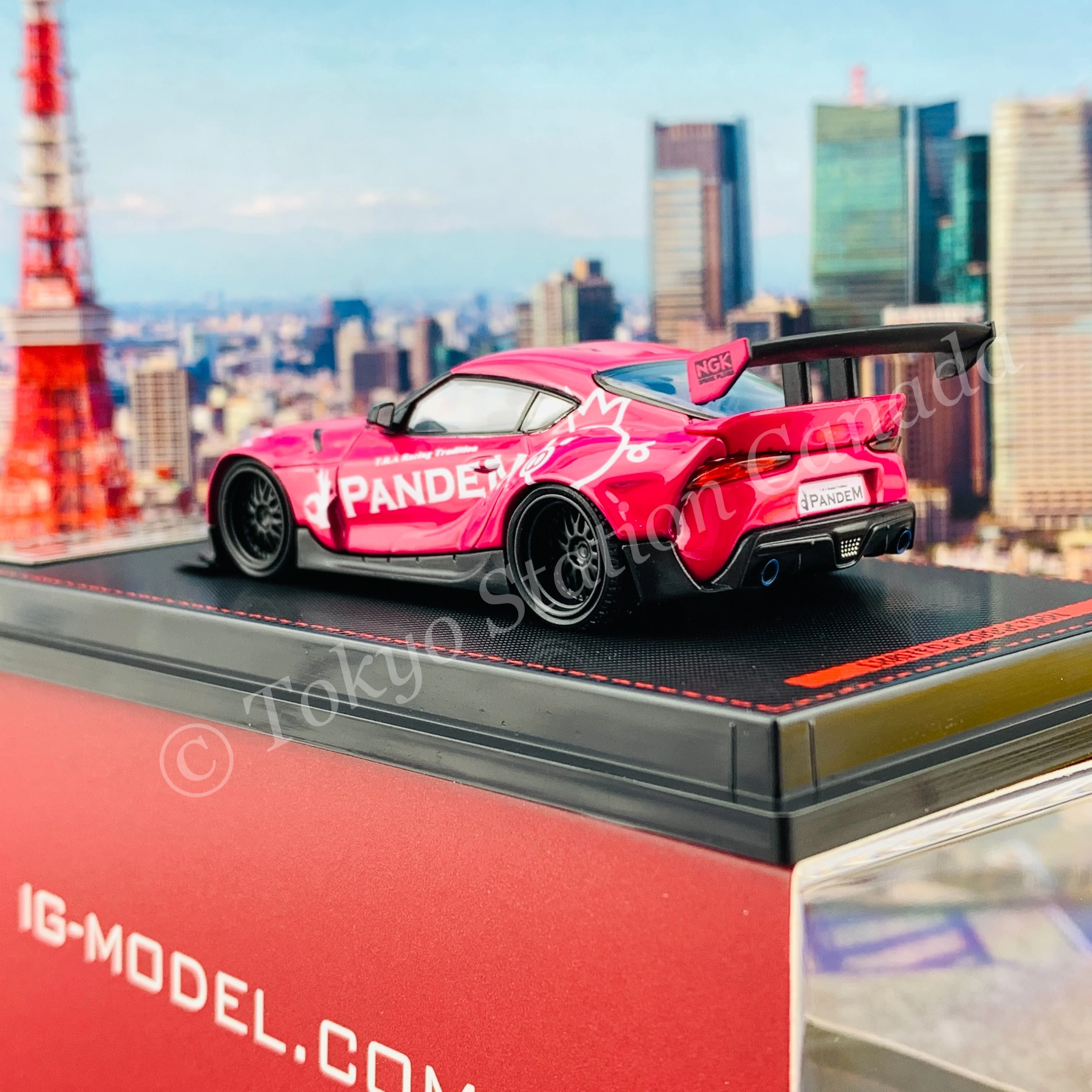 Ignition Model 1/64 PANDEM Supra (A90) Pink IG2339 - Image 4