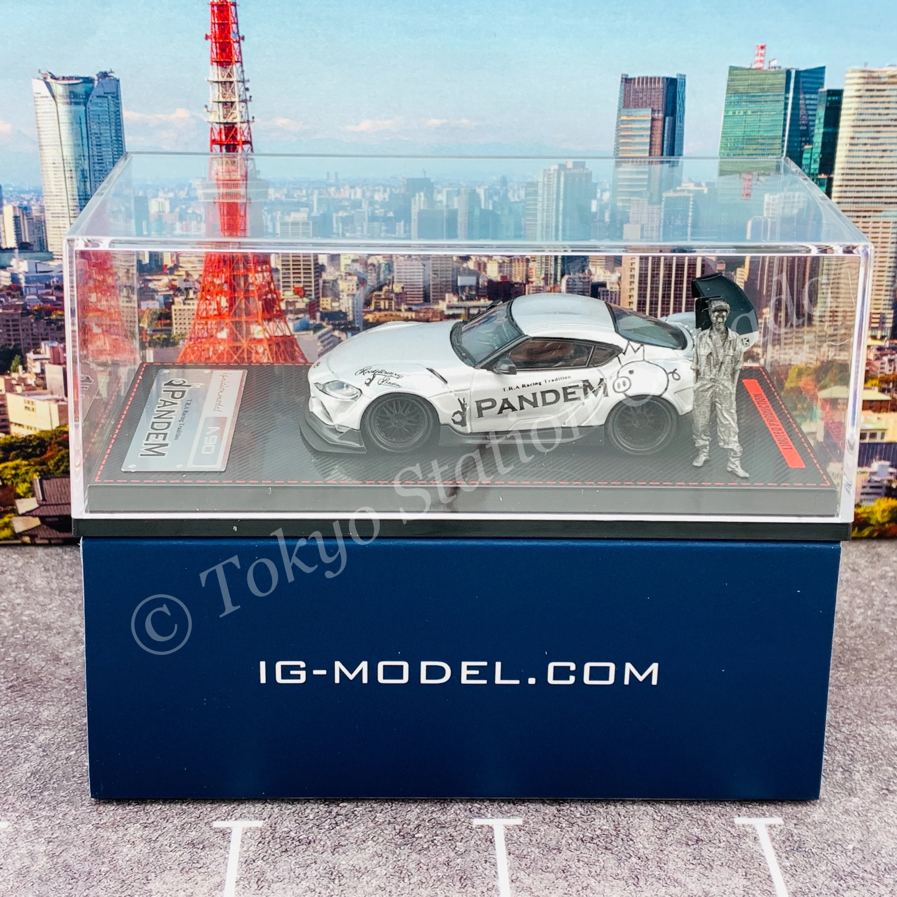 Ignition Model 1/64 PANDEM Supra (A90) Silver with Mr. Miura metal figurine IG2338 - Image 6
