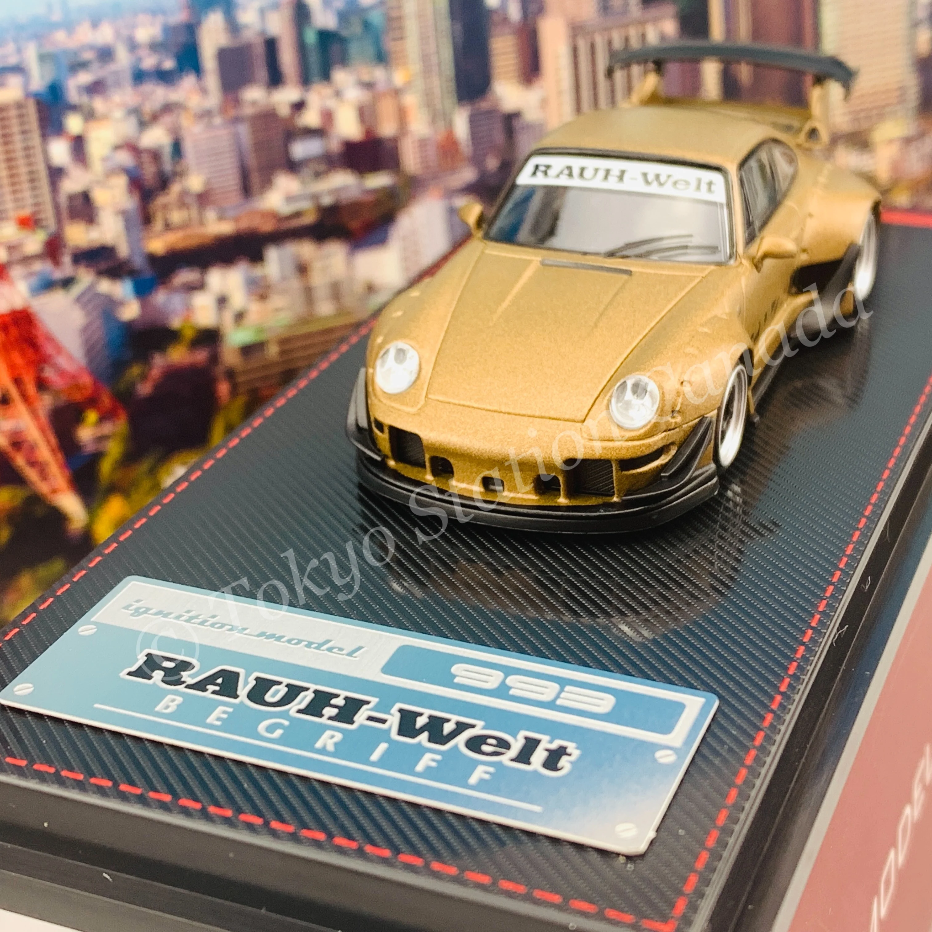 Ignition Model 1/64 RWB 993 Matte Gold IG2157 - Image 2