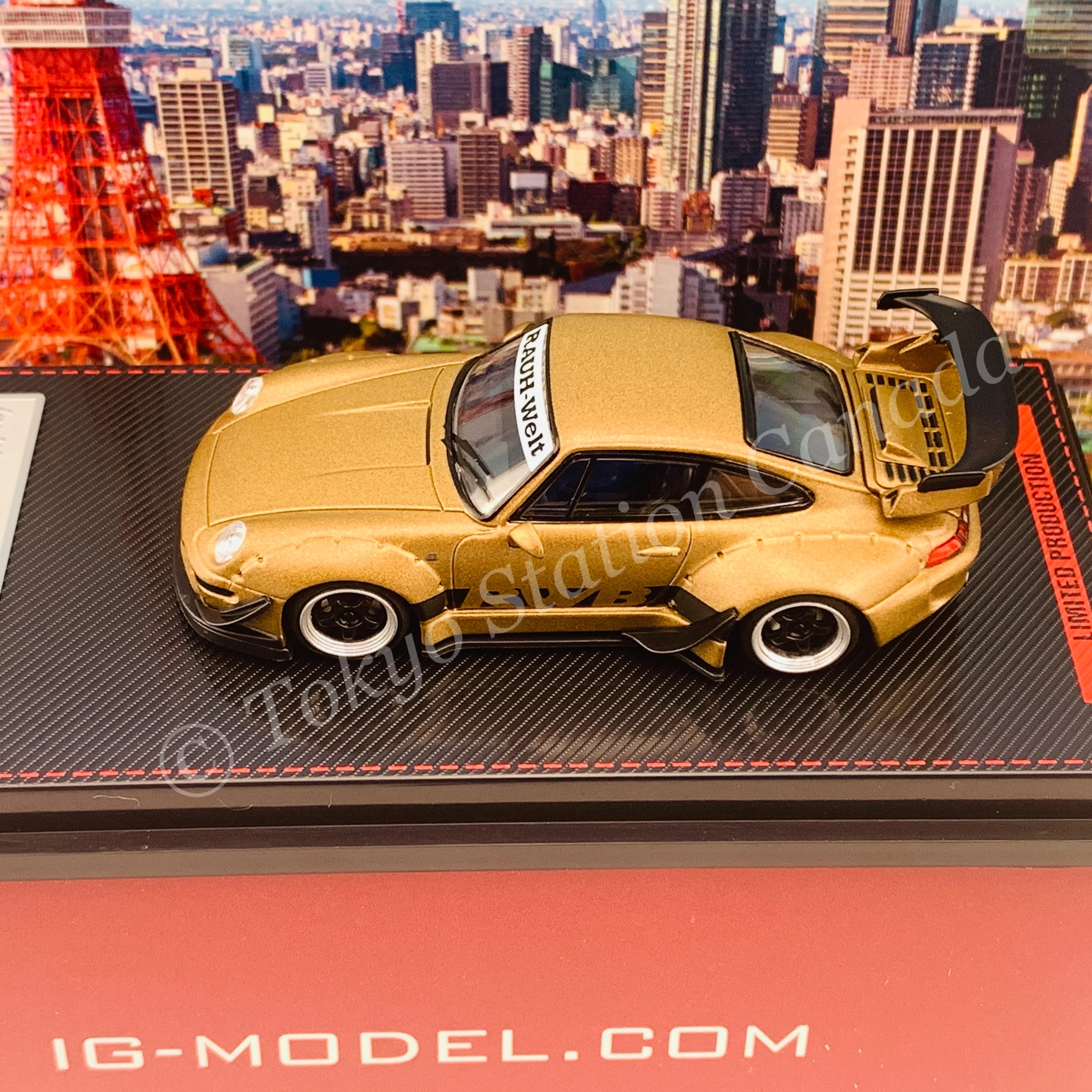 Ignition Model 1/64 RWB 993 Matte Gold IG2157 - Image 3