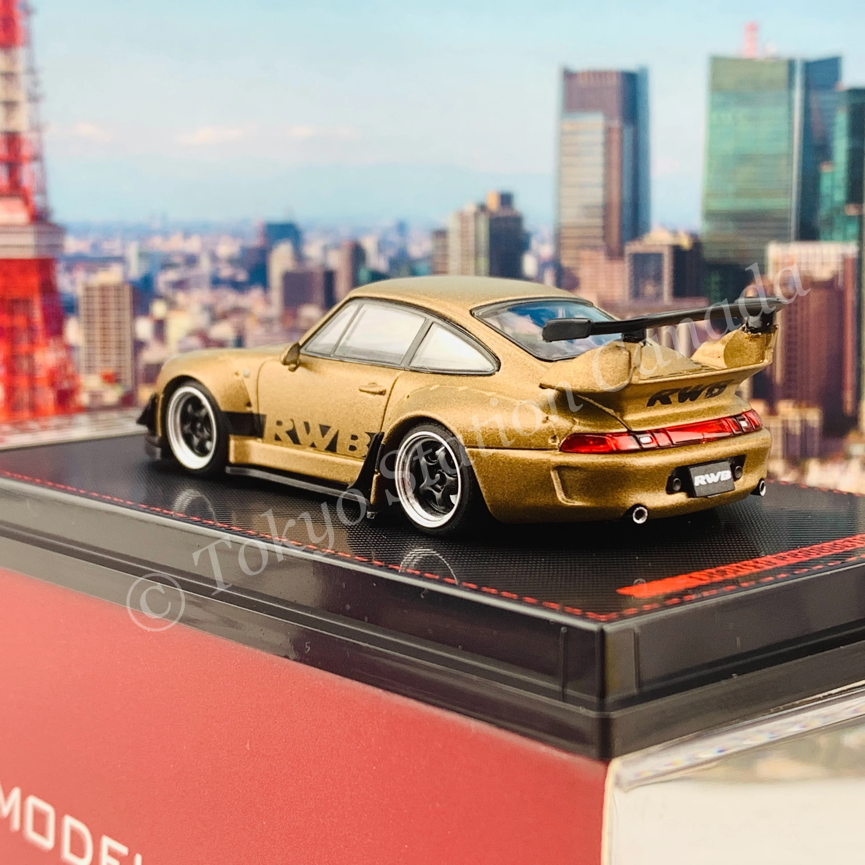 Ignition Model 1/64 RWB 993 Matte Gold IG2157 - Image 5