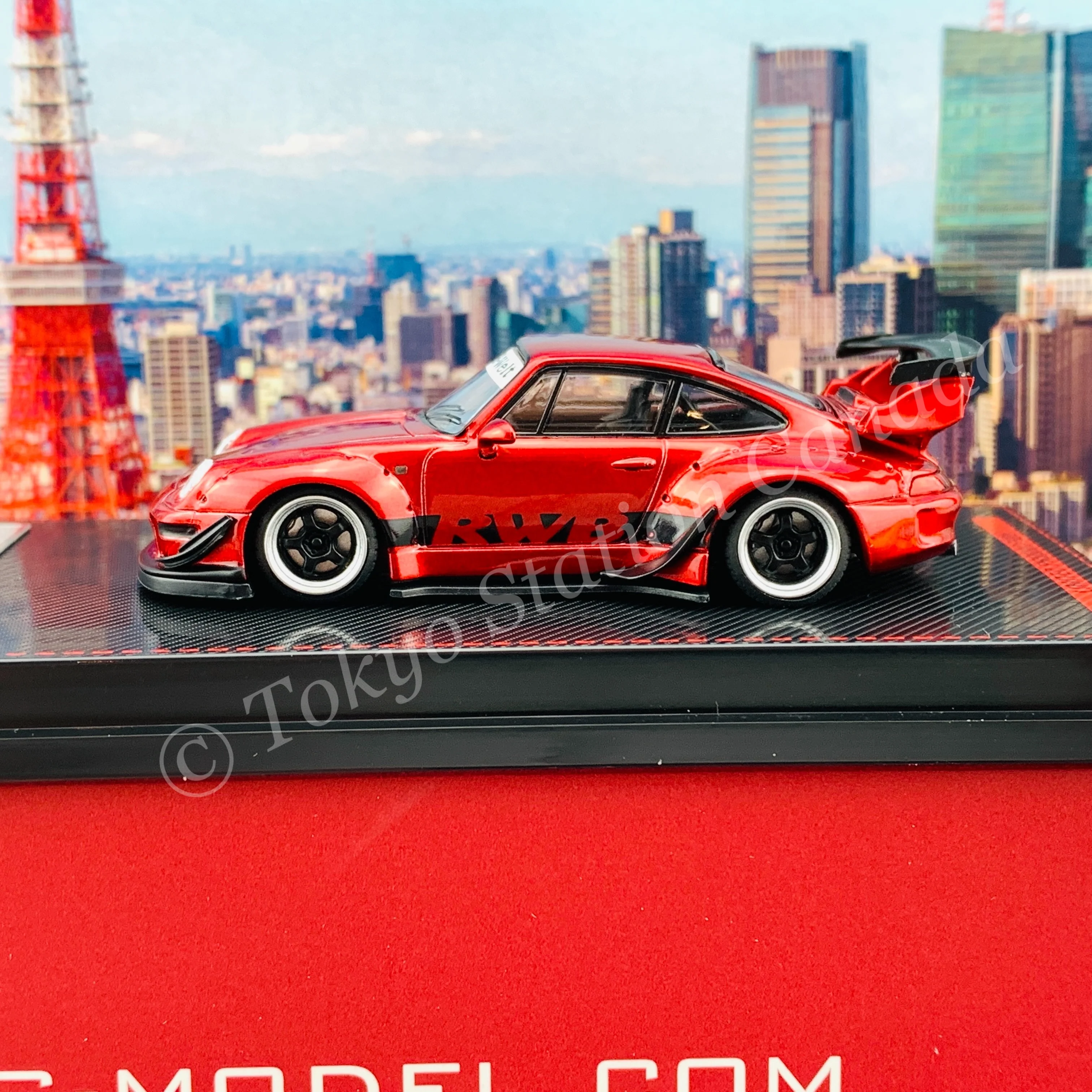 Ignition Model 1/64 RWB 993 Red Metallic IG2154 - Image 3