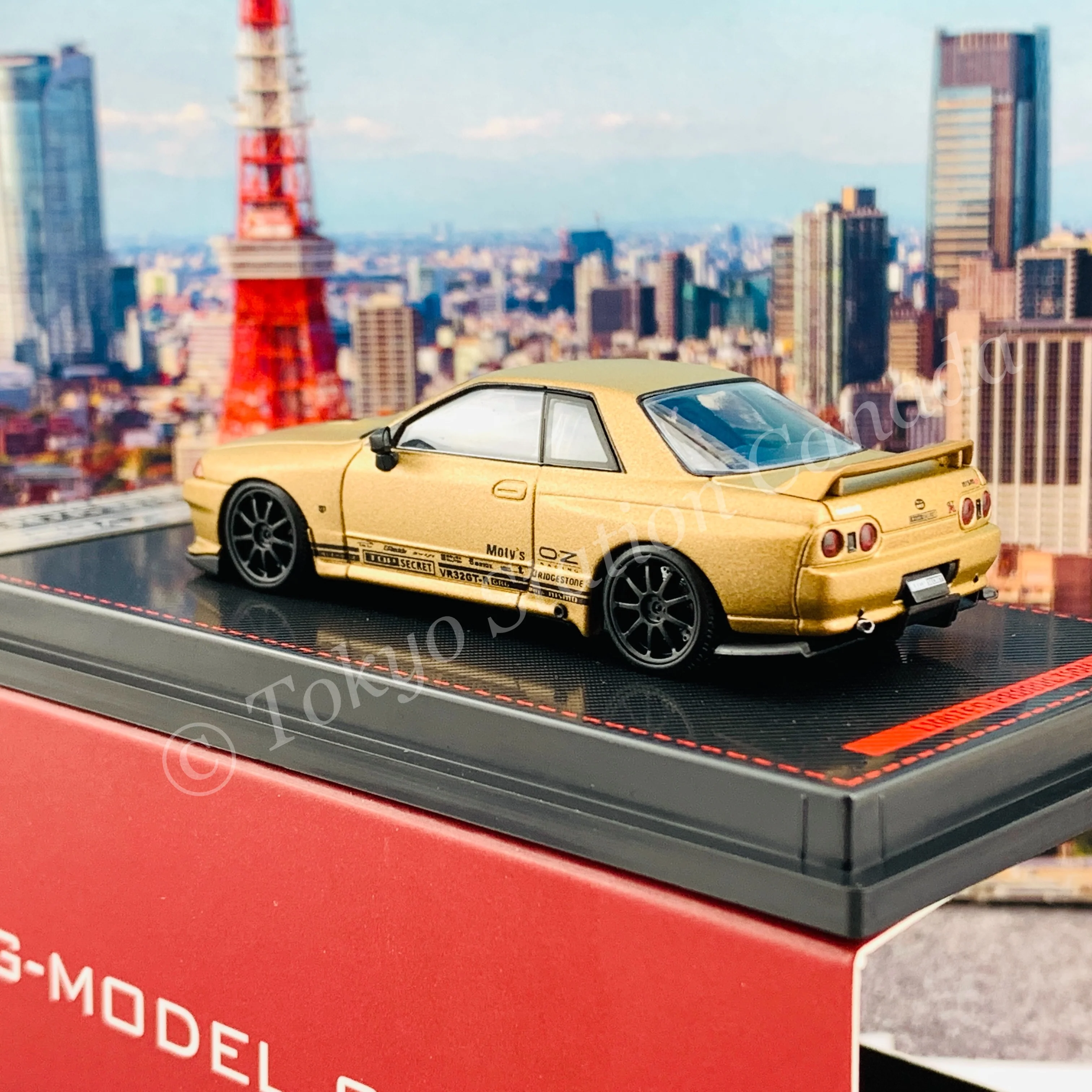 Ignition Model 1/64 TOP SECRET GT-R (VR32) Matte Gold IG2391 - Image 4