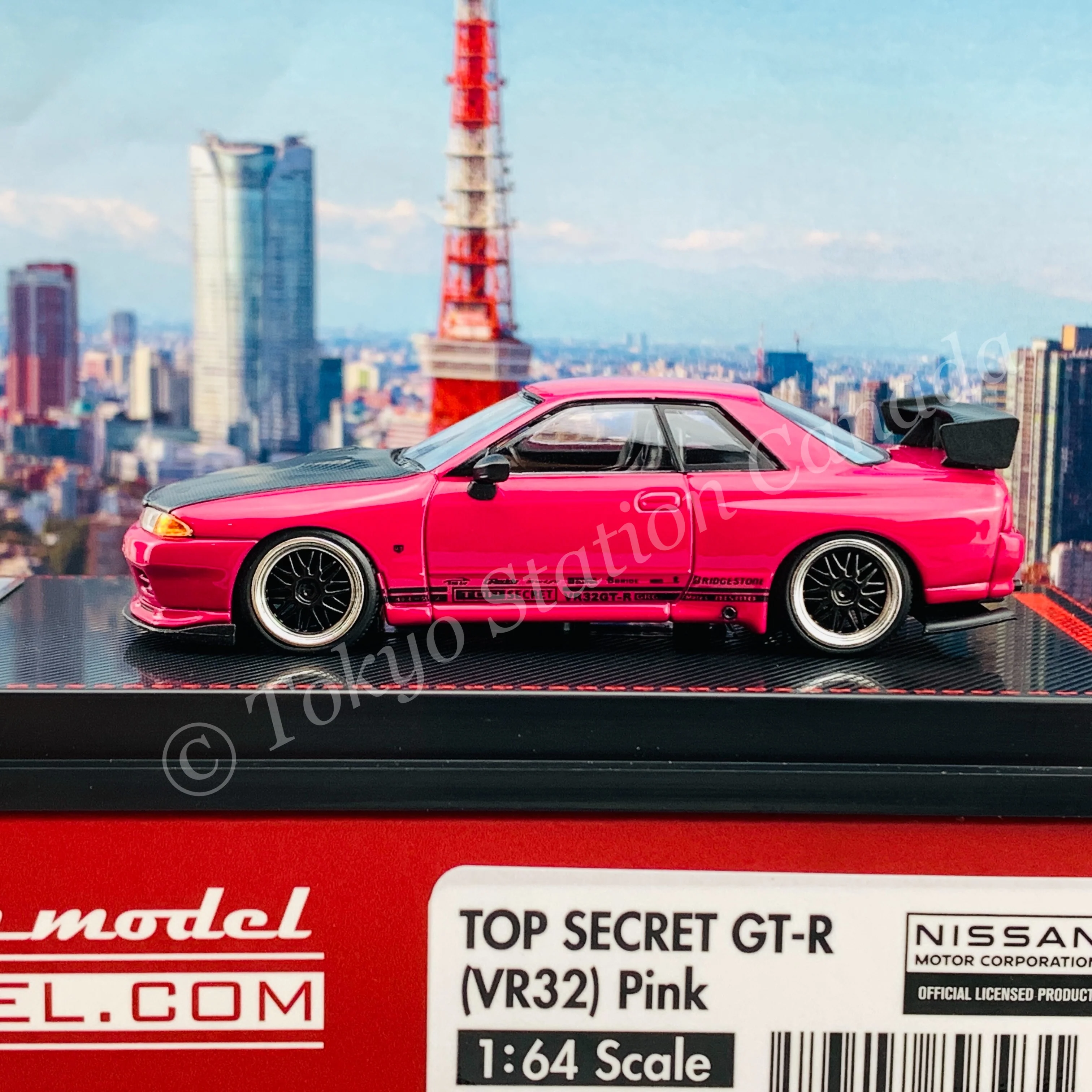 Ignition Model 1/64 TOP SECRET GT-R (VR32) Pink IG2393 - Image 3