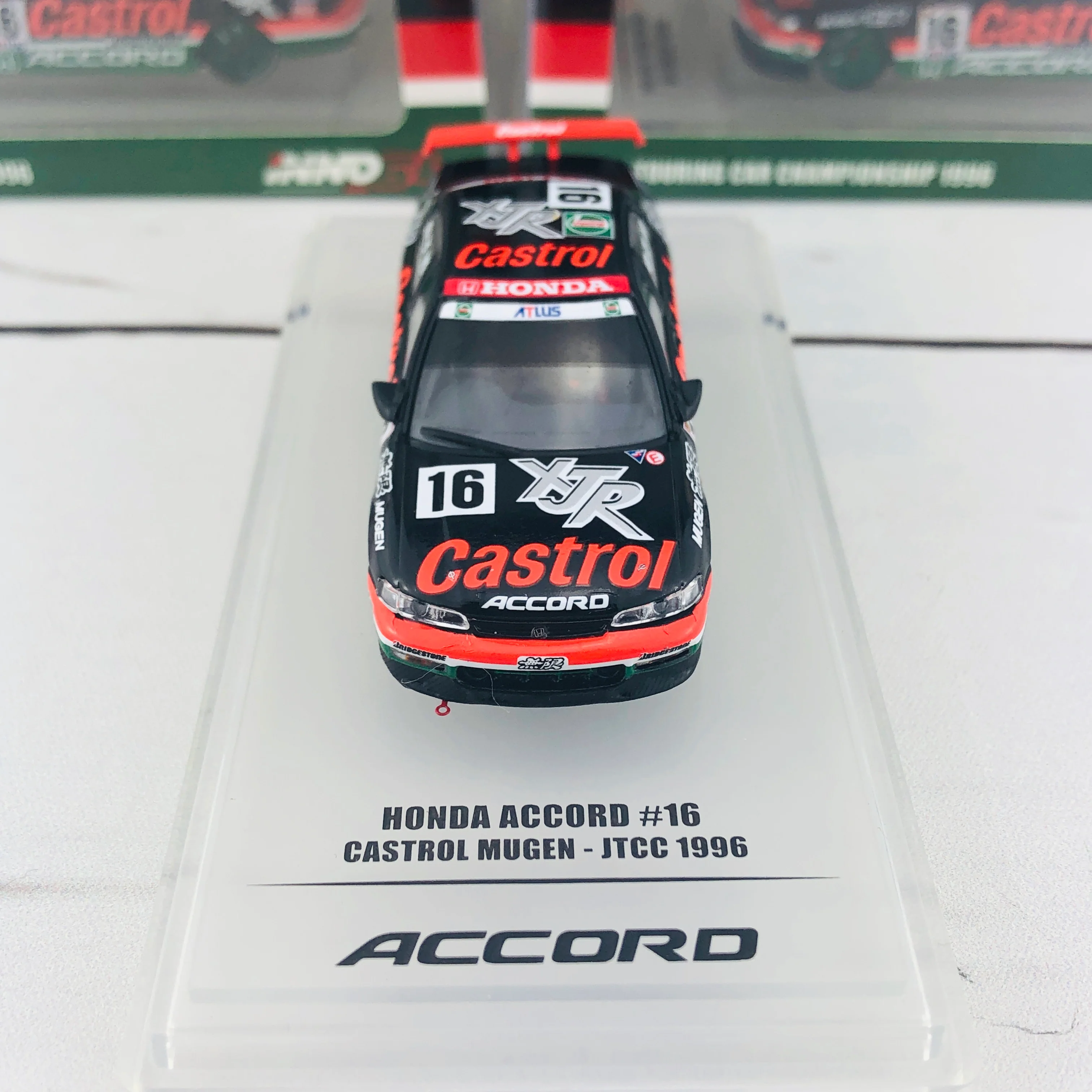 INNO64 HONDA ACCORD #16 MUGEN CASTROL JTCC 1996 IN64-CD6-MC96 - Image 2