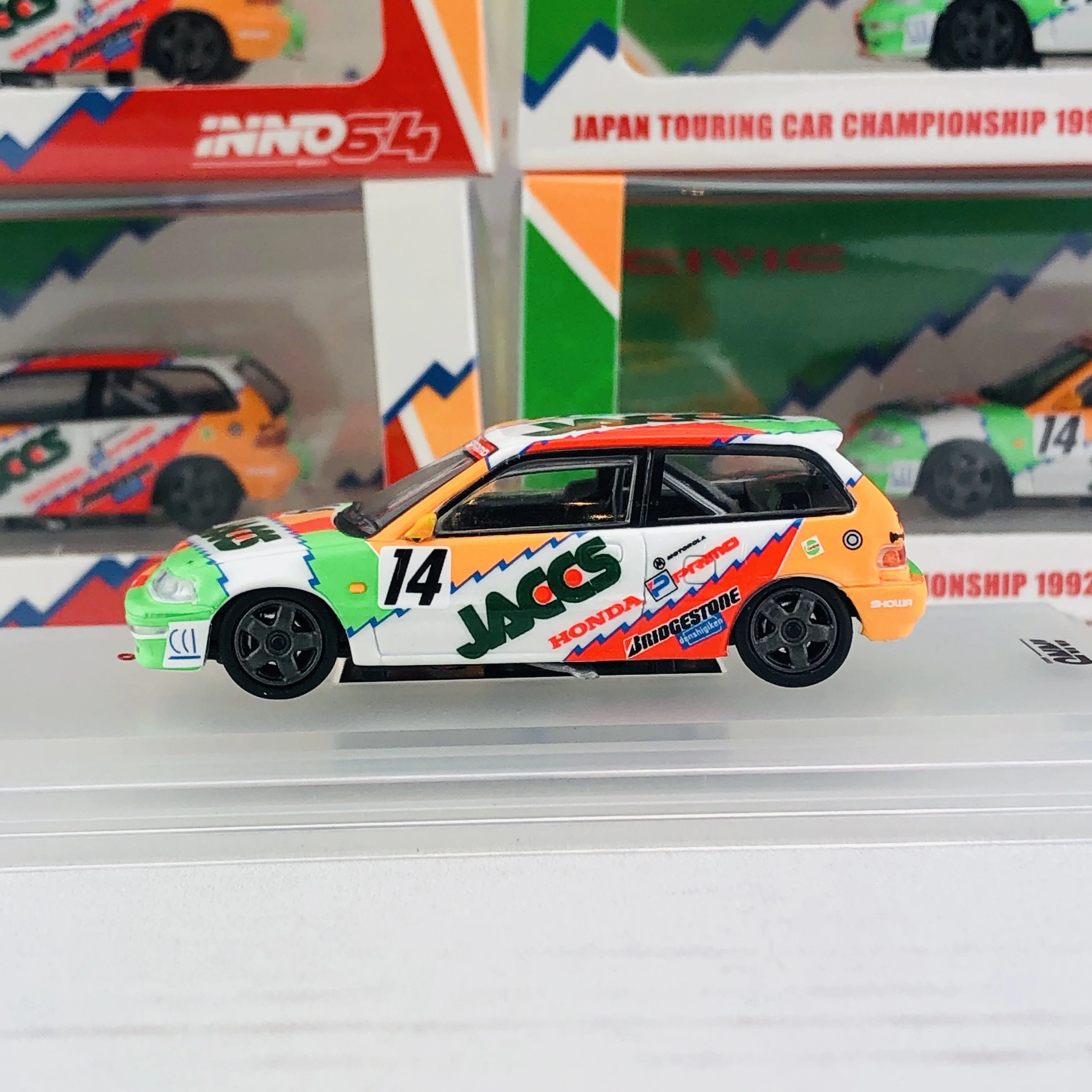 INNO64 HONDA CIVIC EF9 GR.A #14 "JACCS" JTC 1992 IN64-EF9-JAC92 - Image 2