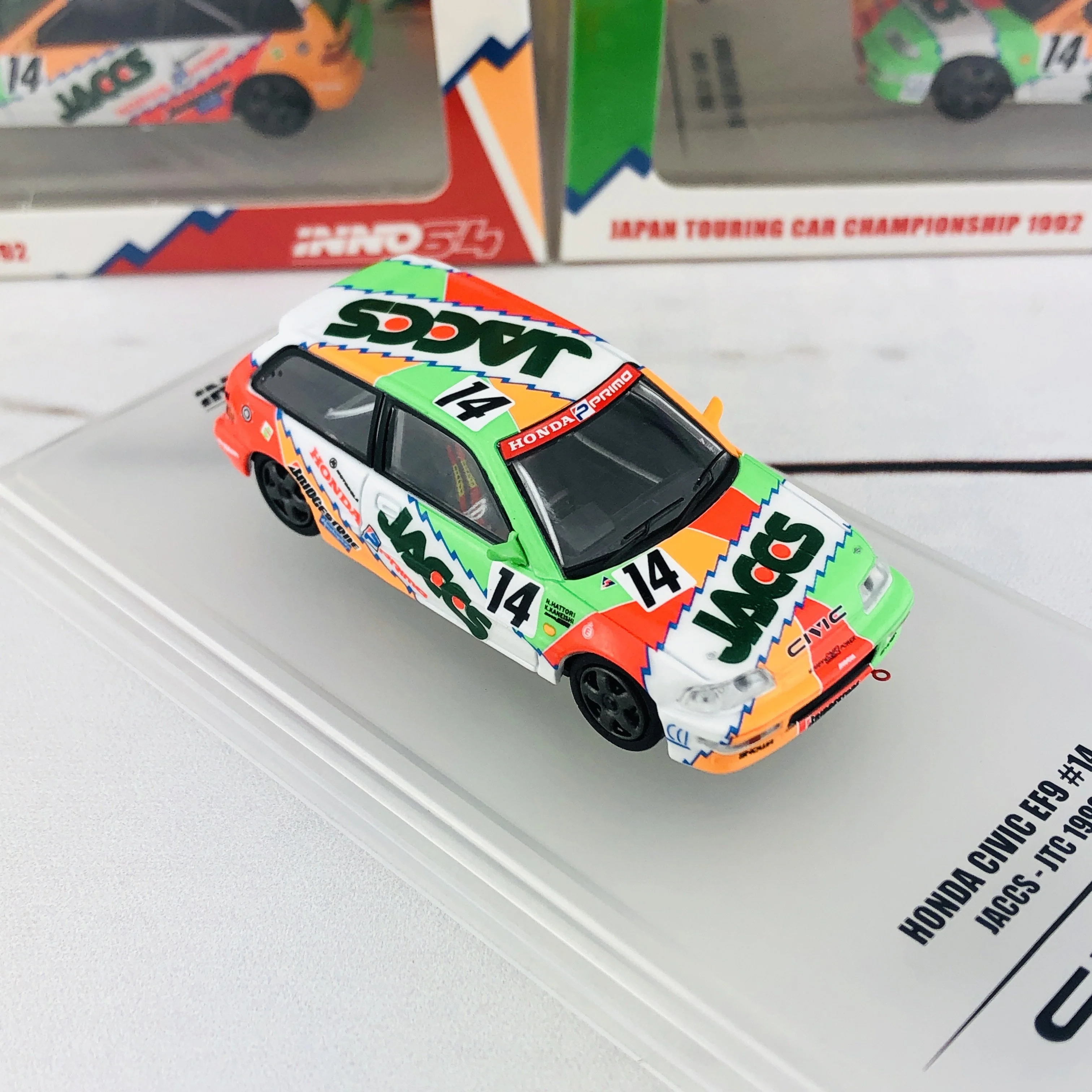 INNO64 HONDA CIVIC EF9 GR.A #14 "JACCS" JTC 1992 IN64-EF9-JAC92 - Image 5