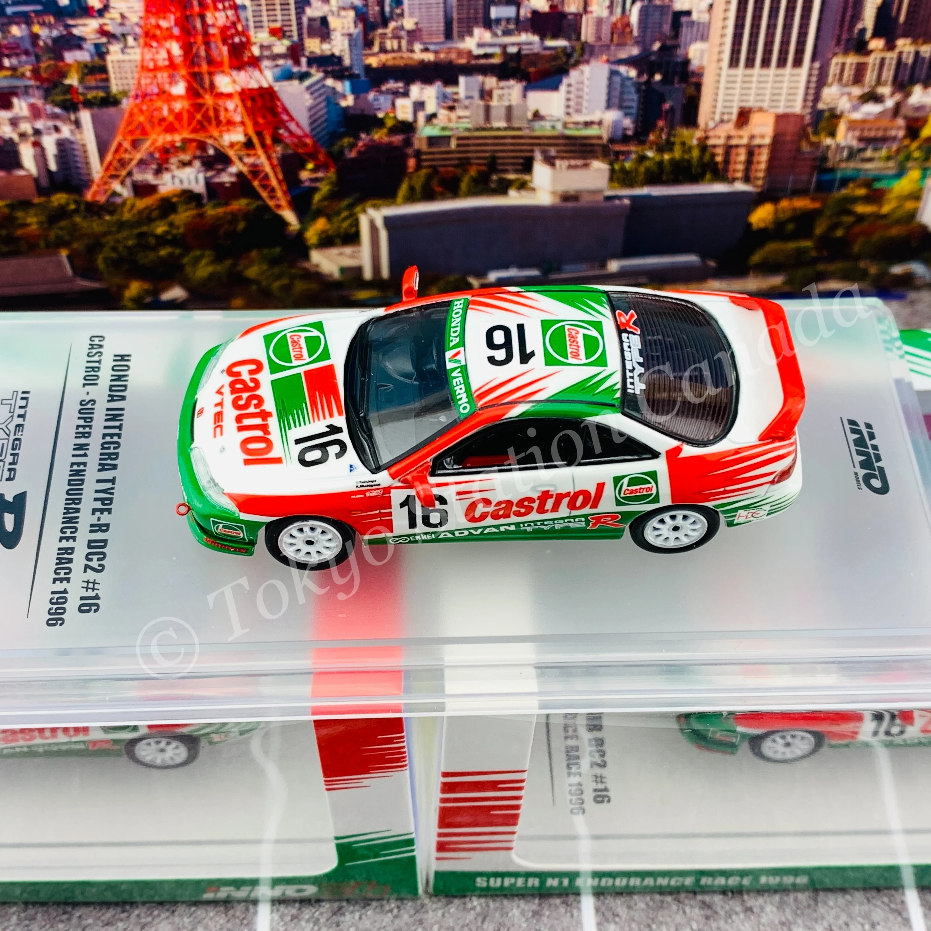 INNO64 1/64 HONDA INTEGRA TYPE-R DC2 #16 CASTROL SUEPR N1 ENDURANCE RACE 1996 IN64-DC2-CA16 - Image 4