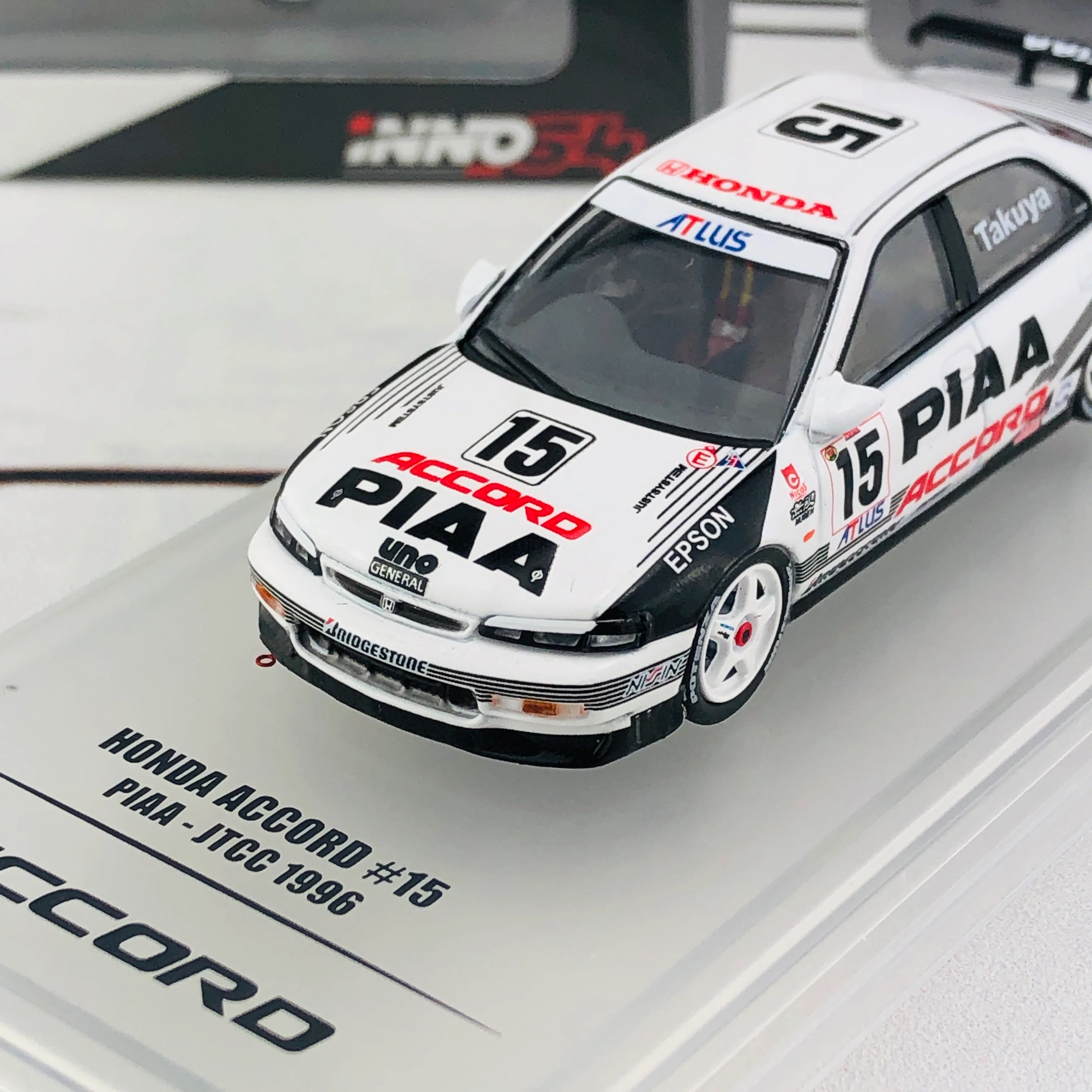 INNO64 1/64 HONDA ACCORD #15 "PIAA" JTCC 1996 IN64-CD6-PI96 - Image 4