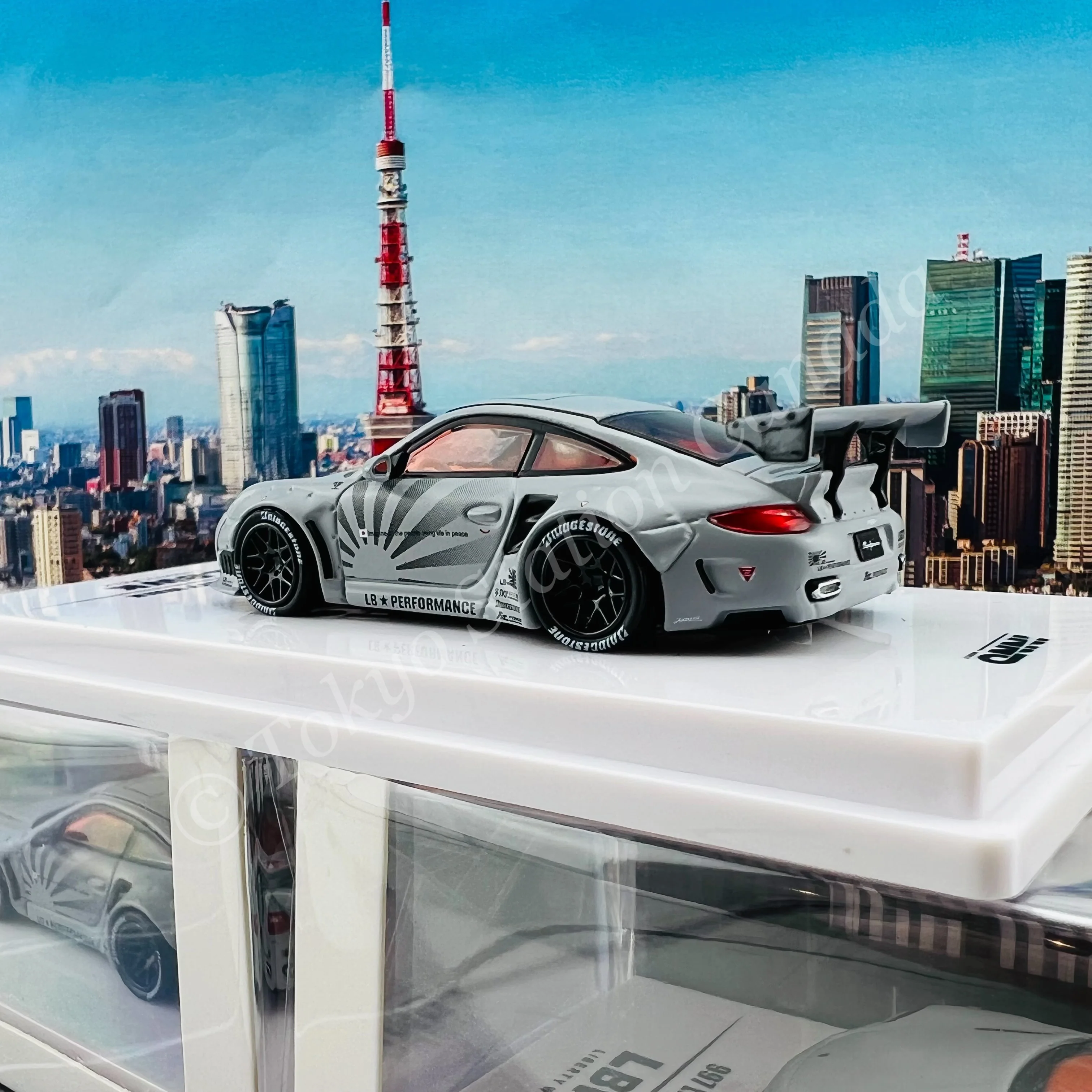 INNO64 1/64 997 LIBERTY WALK Matte Grey IN64-997LB-MG - Image 5