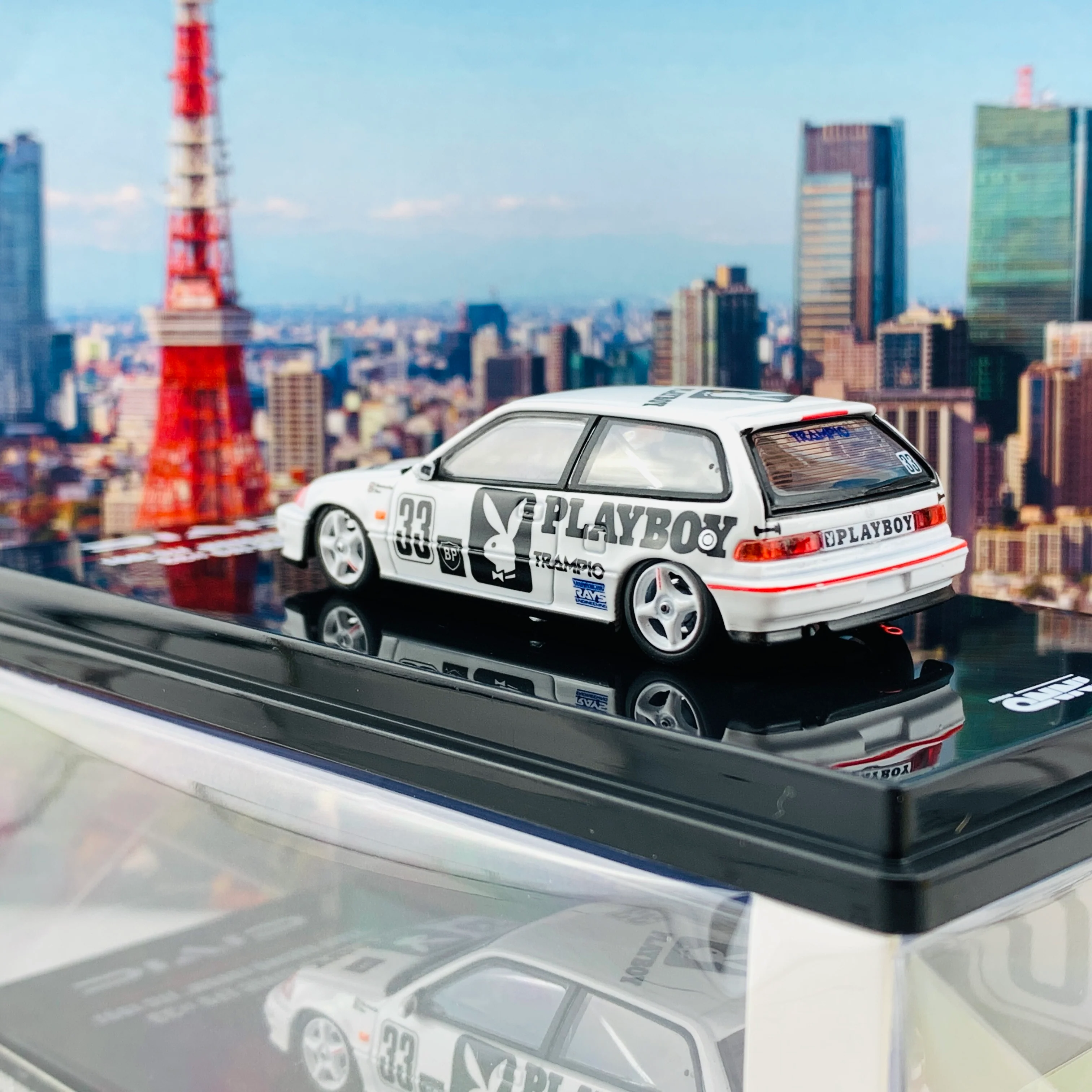 INNO64 1/64 HONDA CIVIC EF9 #33 "Team Racing Forum" JTC 1991 IN64-EF9-PRT91 - Image 4