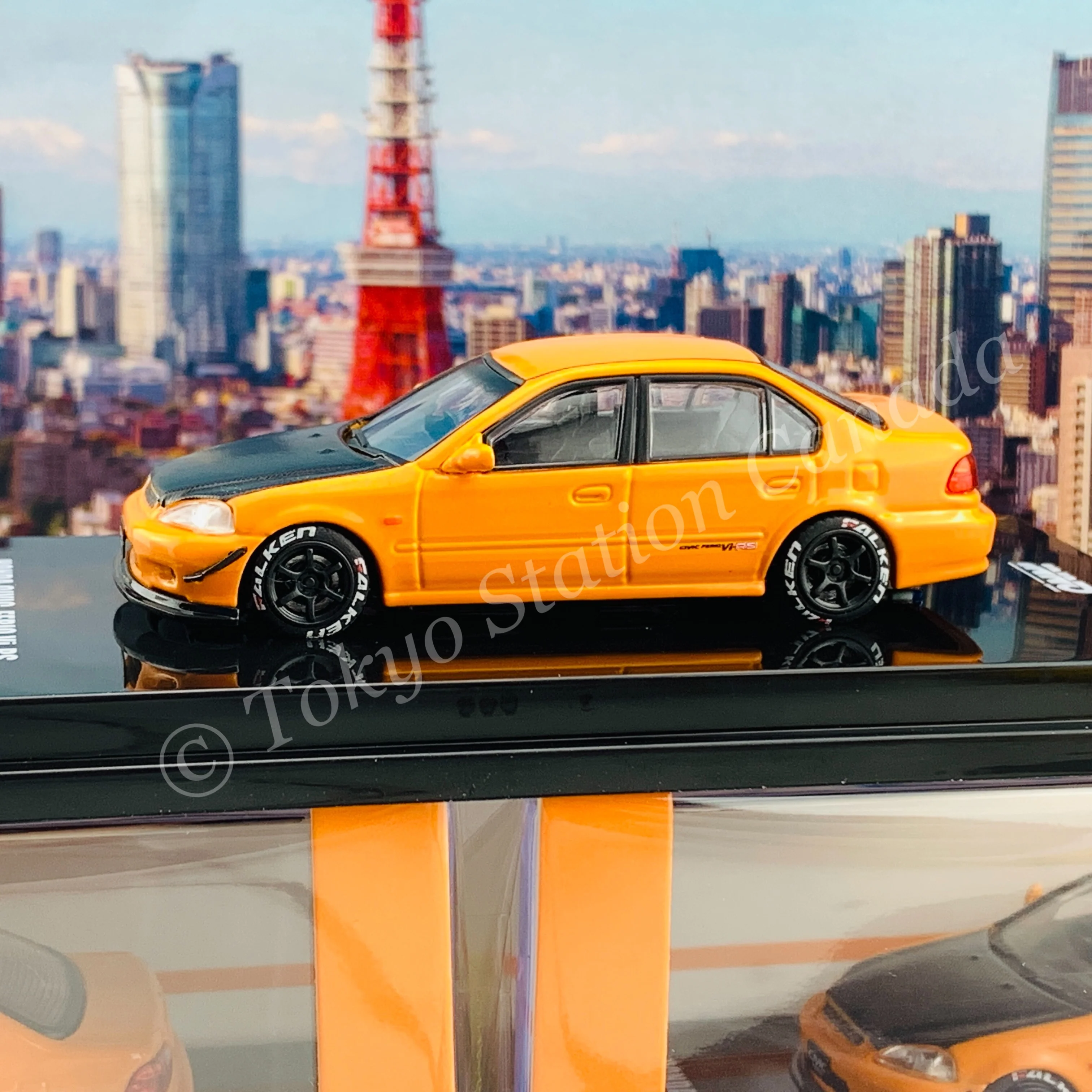 INNO64 1/64 HONDA CIVIC FERIO Vi-RS "JDM MOD VERSION" Metallic Orange With extra wheels and extra decals IN64-EKS-ORG - Image 3
