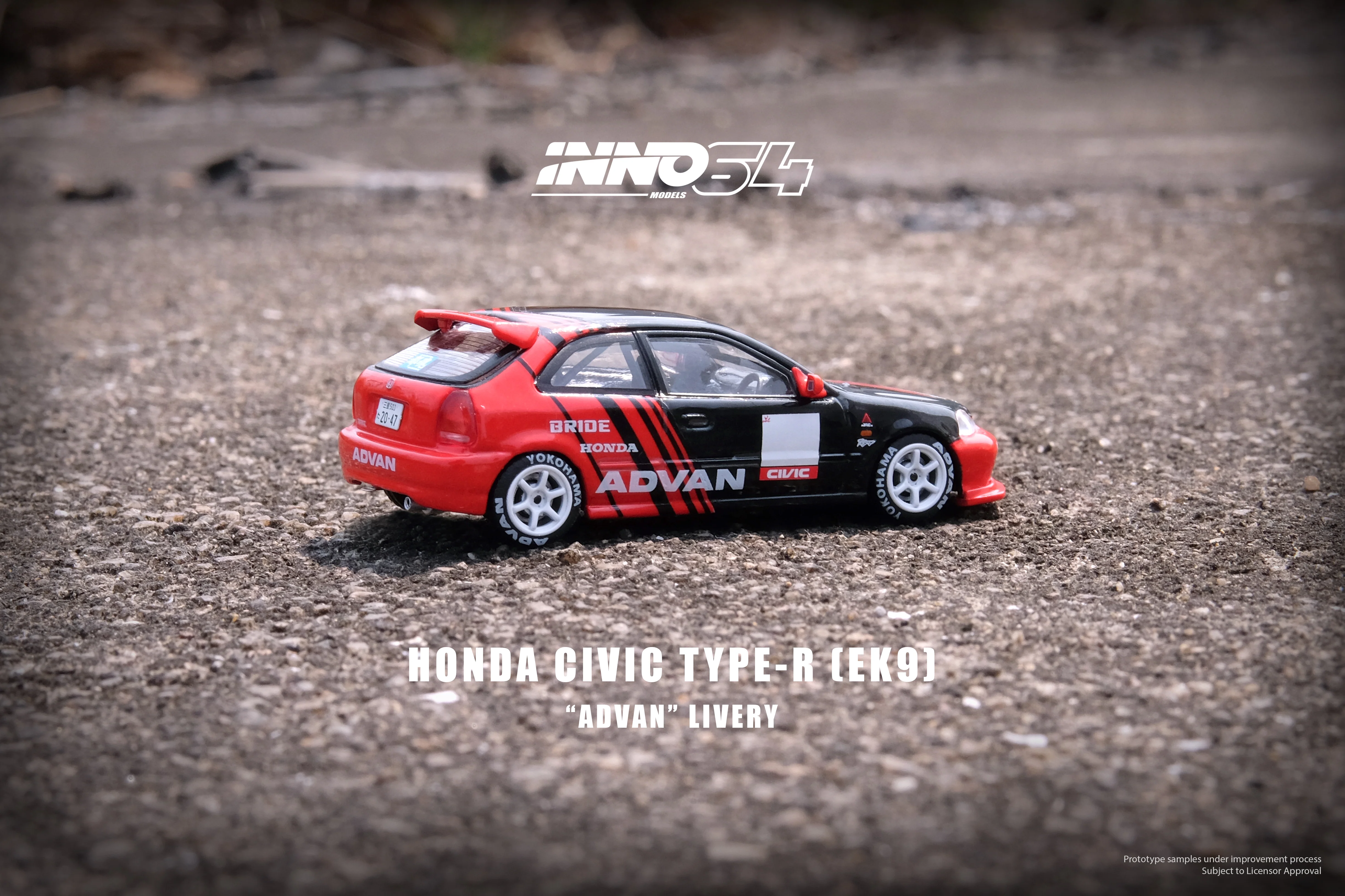 INNO64 1/64 HONDA CIVIC TYPE-R (EK9) "ADVAN" Livery IN64-EK9-AD - Image 3