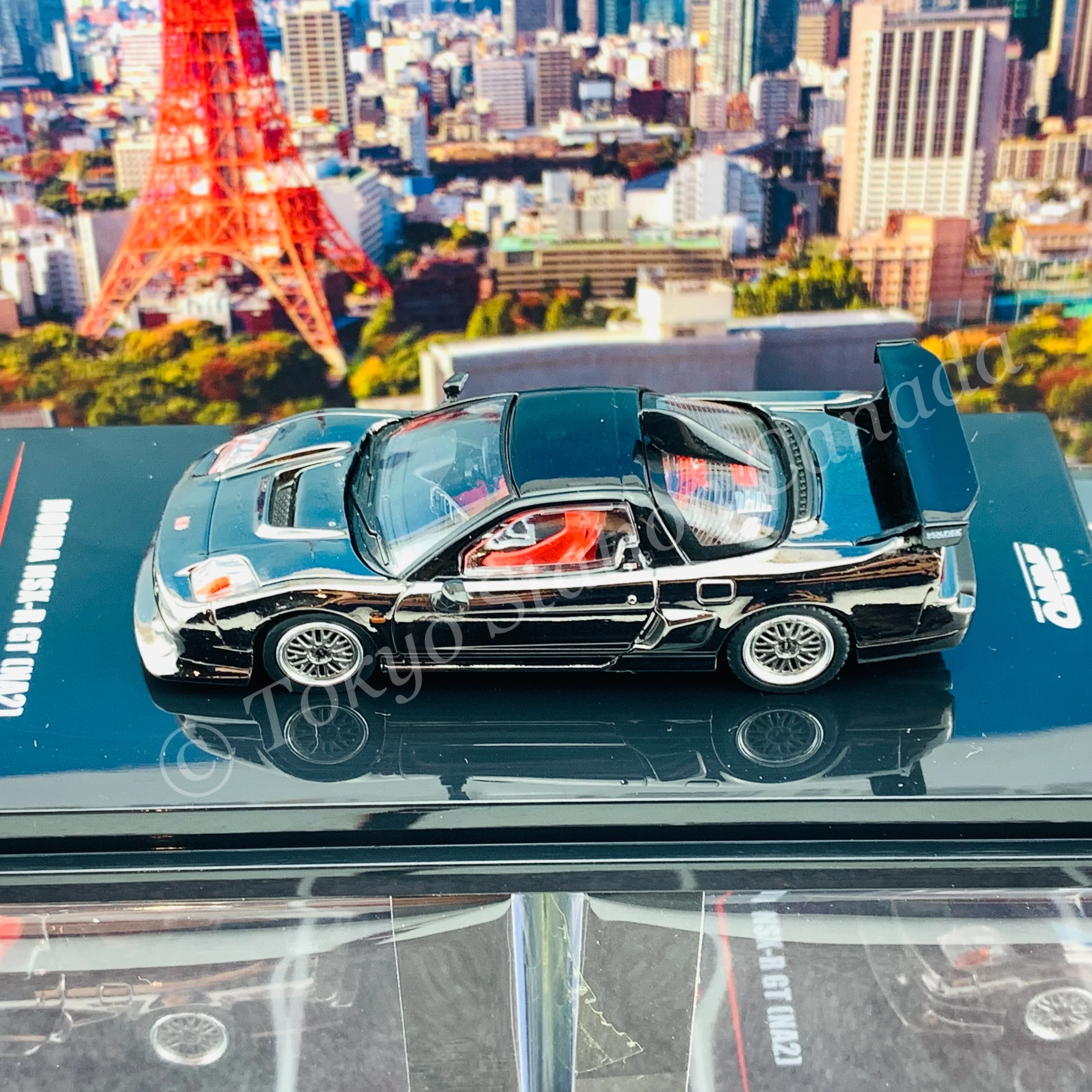 INNO64 1/64 HONDA NSX-R GT (NA2) Black Chrome W/ Extra Wheels IN64-NSXGT-BLACH - Image 4