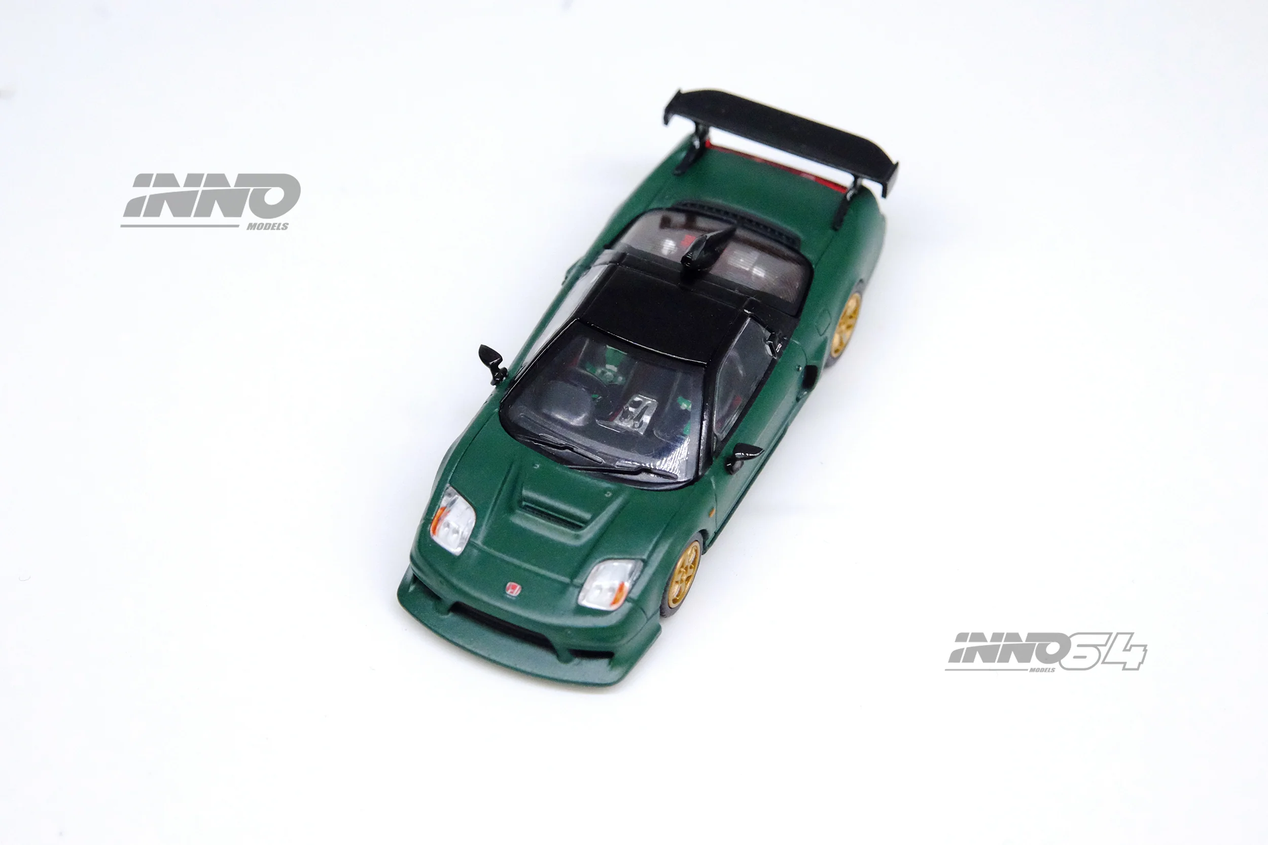 INNO64 1/64 HONDA NSX-R GT (NA2) Matt Green IN64-NSXGT-MGR - Image 2