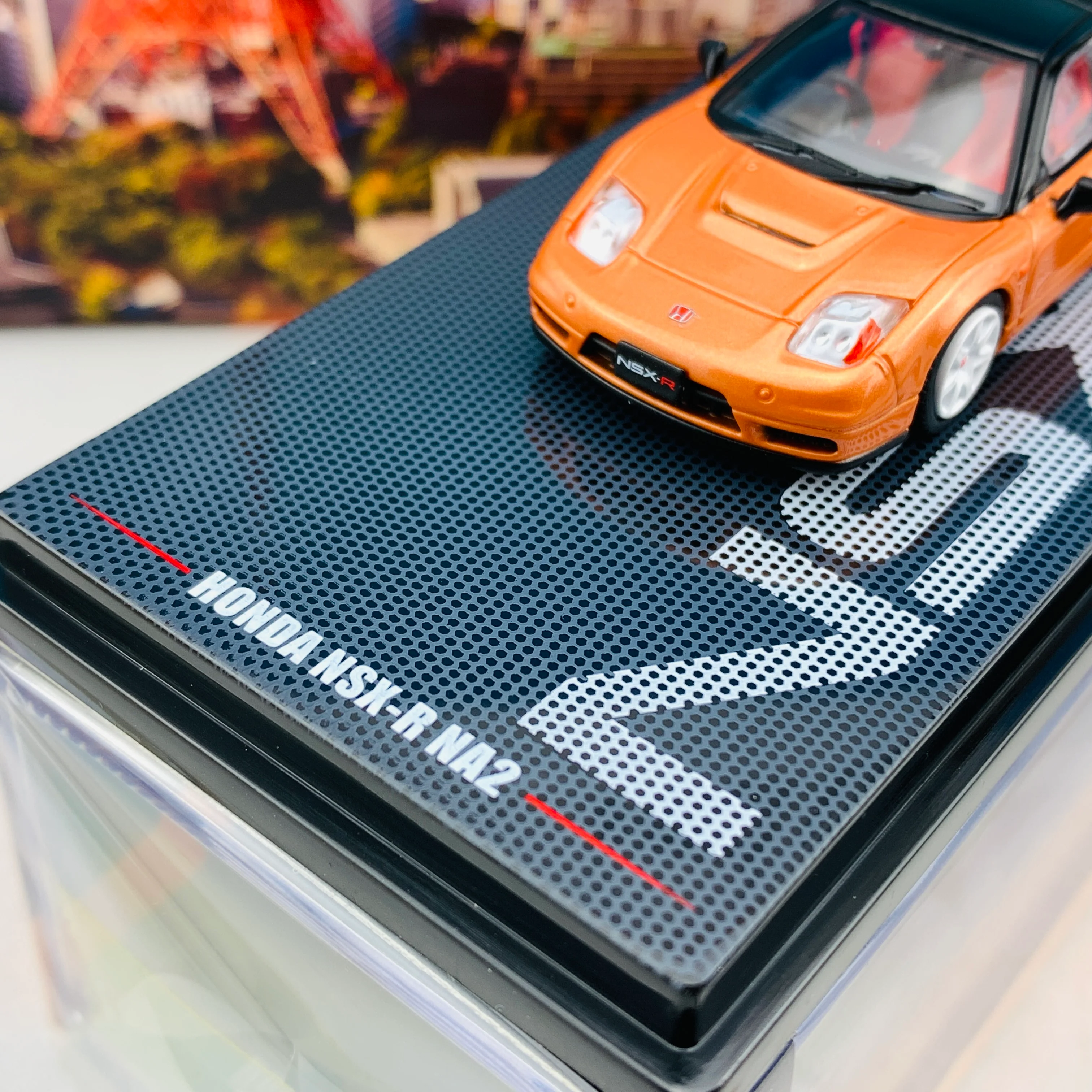 INNO64 1/64 HONDA NSX-R NA2 Imola Orange Pearl W/ Extra Wheels IN64-NSX2-ORG - Image 3