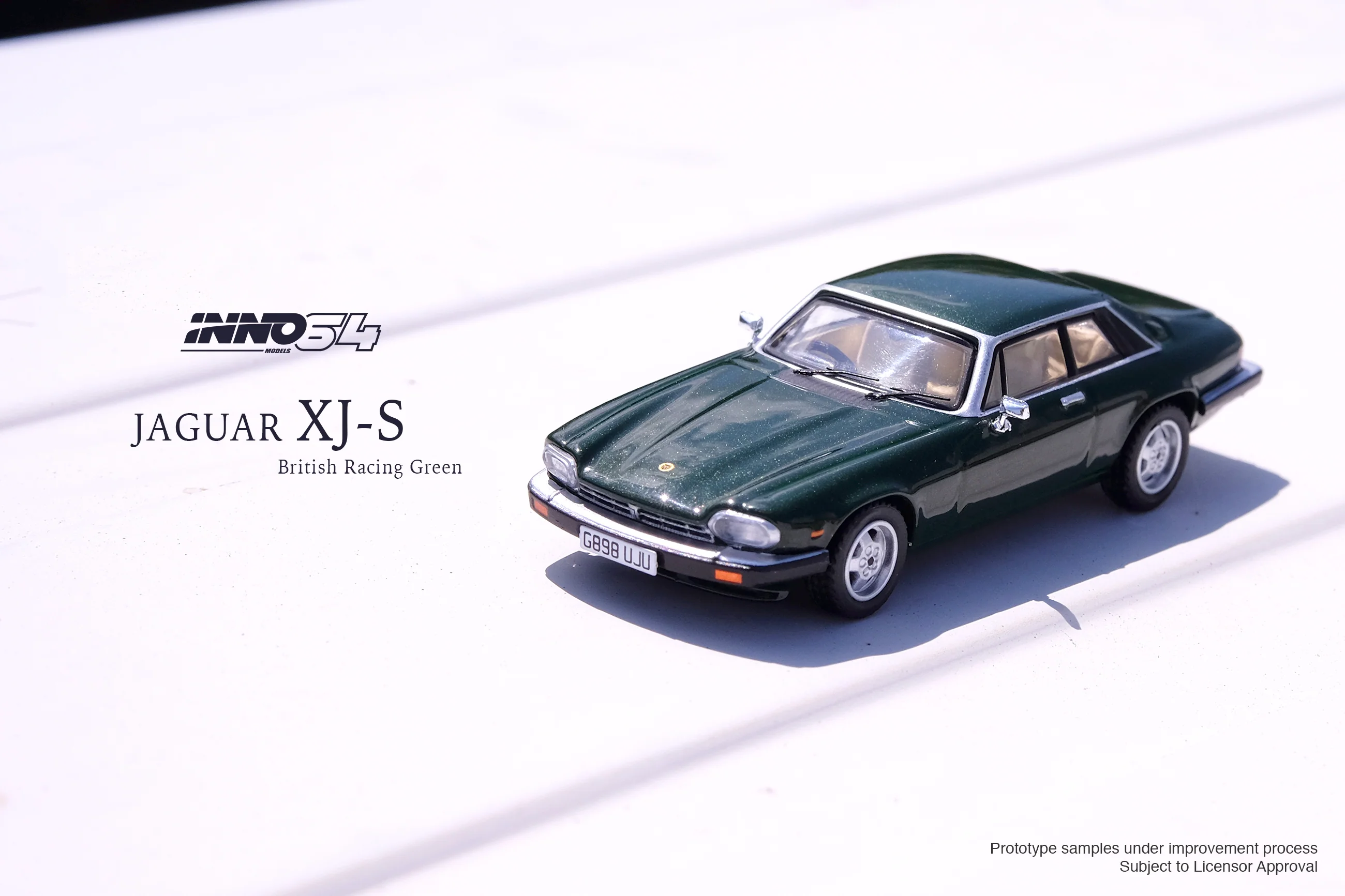 INNO64 1/64 JAGUAR XJ-S British Racing Green IN64-XJS-BRGR - Image 2