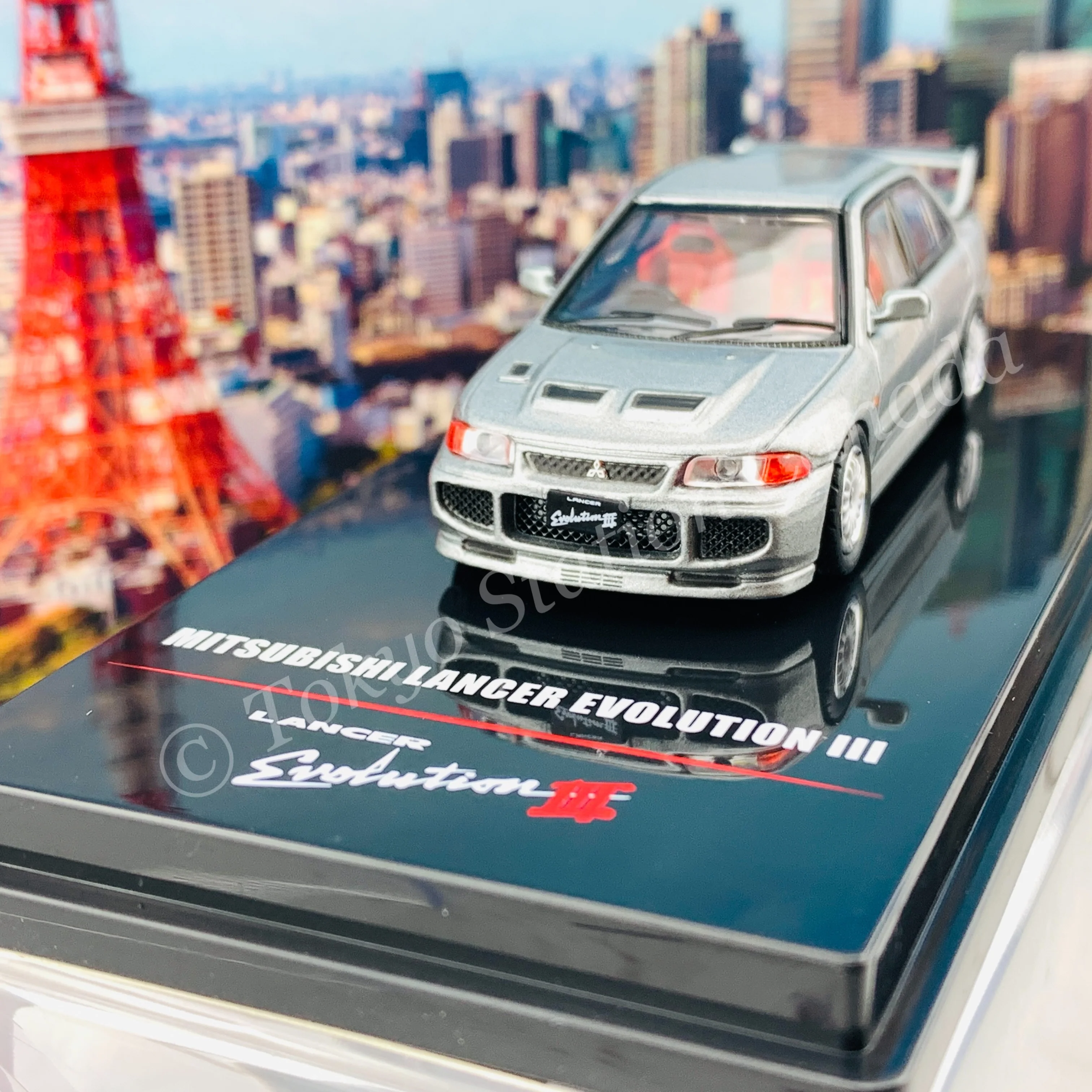 INNO64 1/64 MITSUBISHI LANCER EVOLUTION III GSR Metallic Grey With Extra Decals and Extra Wheels IN64-EVO3-MG - Image 3