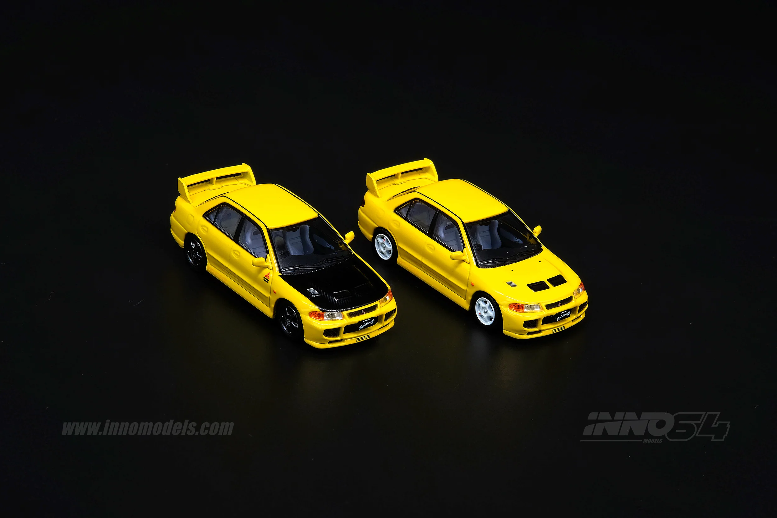 INNO64 1/64 MITSUBISHI LANCER EVOLUTION III 1995 Yellow Whith Separate bonnet carbon decals and Extra wheels IN64-EVO3-YL - Image 7