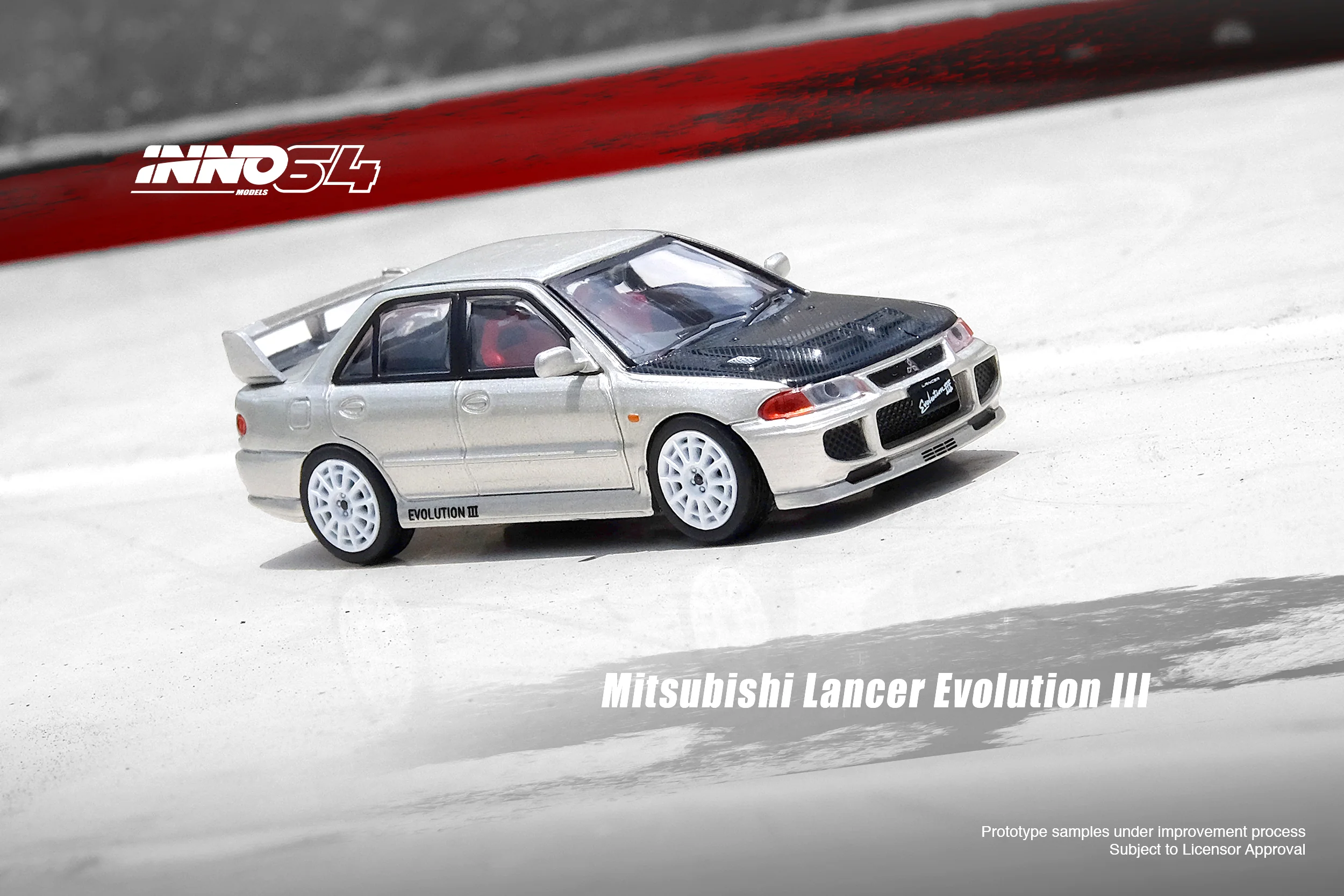 INNO64 1/64 MITSUBISHI LANCER EVOLUTION III Silver with Carbon Bonnet IN64-EVO3-SIL - Image 2