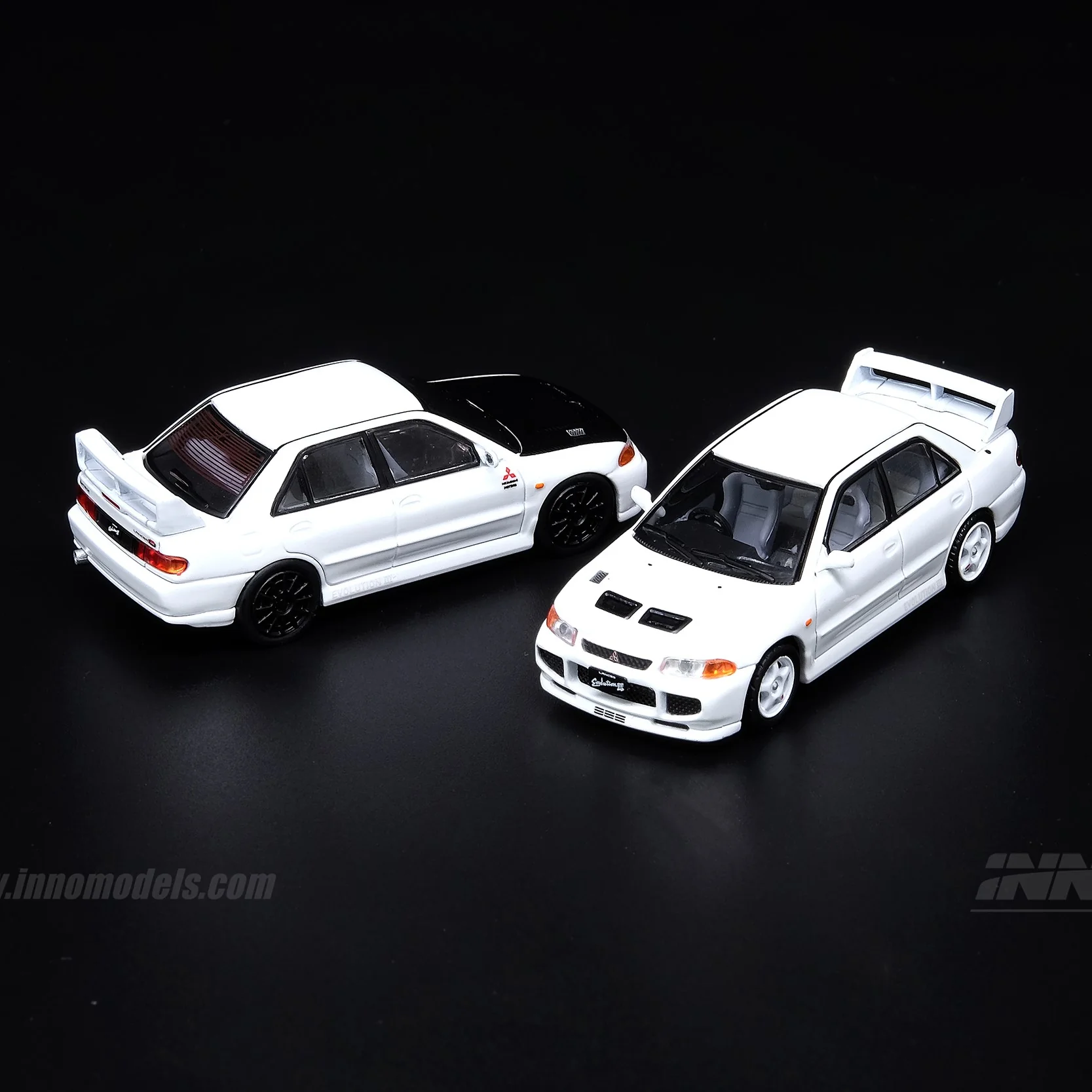 INNO64 1/64 MITSUBISHI LANCER EVOLUTION III White with Extra Decals and Wheels  IN64-EVO3-WHI - Image 8