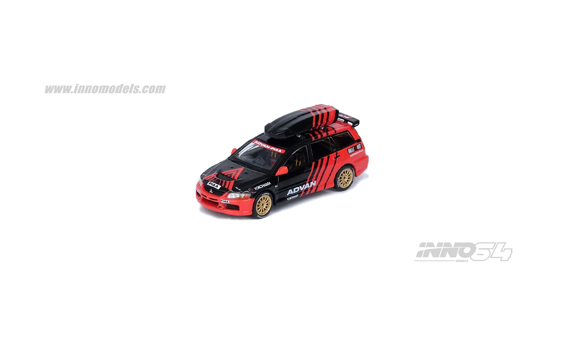 INNO64 1/64 MITSUBISHI LANCER EVOLUTION IX Wagon "ADVAN" Livery With Race Car Interior and Roof Cargo Box IN64-EVO9W-ADRB - Image 2