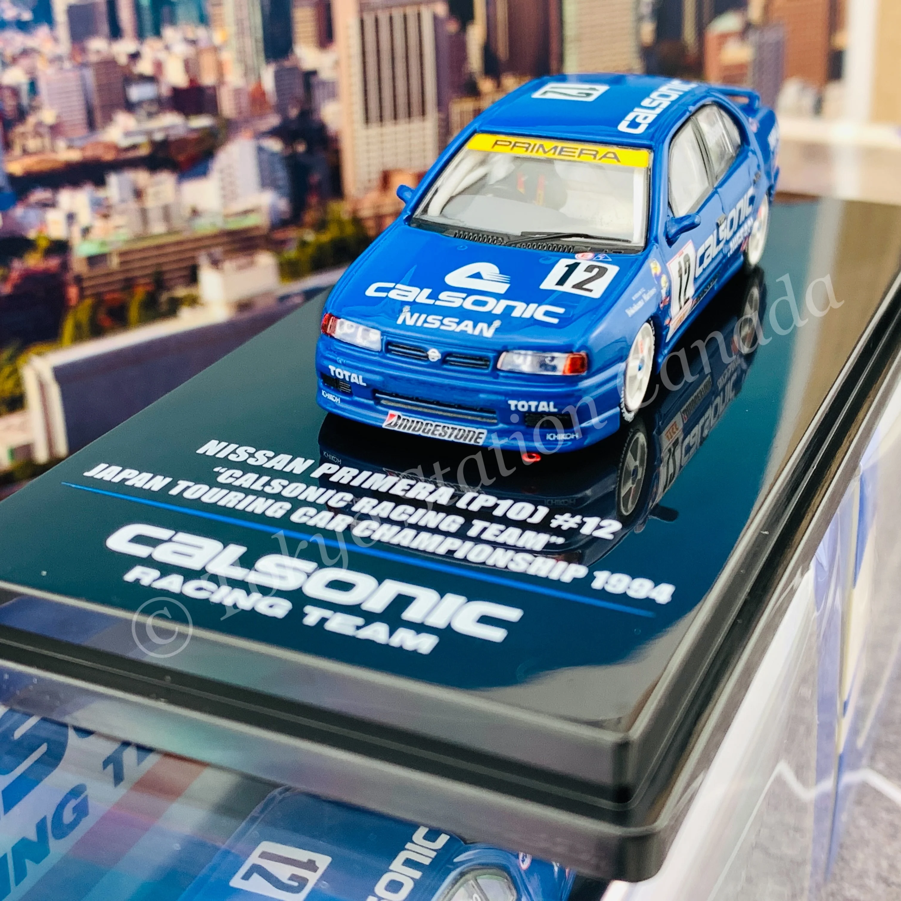 INNO64 1/64 NISSAN PRIMERA (P10) #12 "CALSONIC"  JTCC 1994 IN64-P10-CA12 - Image 2