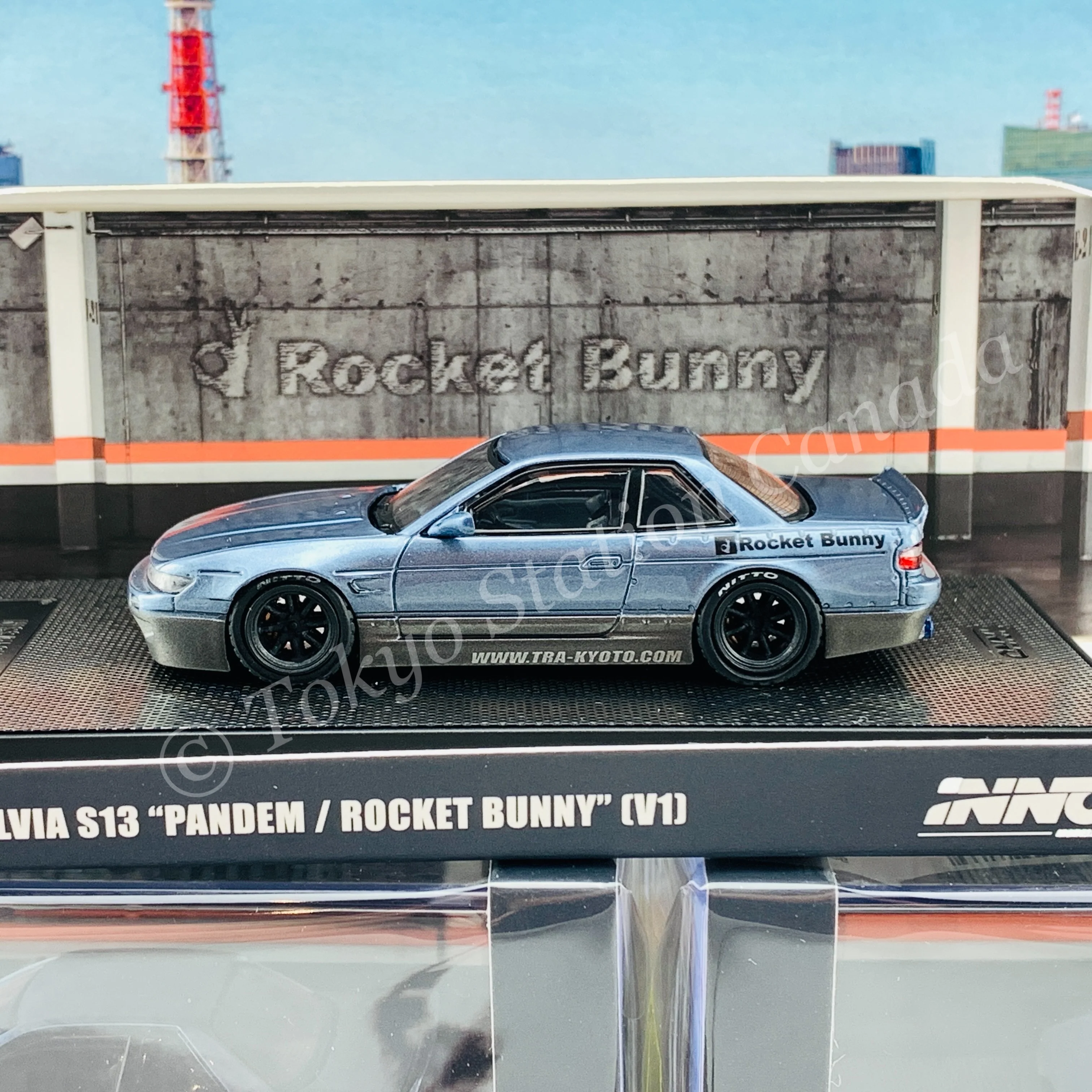 INNO64 1/64 NISSAN SILVIA S13 PANDEM ROCKET BUNNY V1  Two-Tones Blue/Grey Metallic IN64-S13V1-2TBG - Image 2