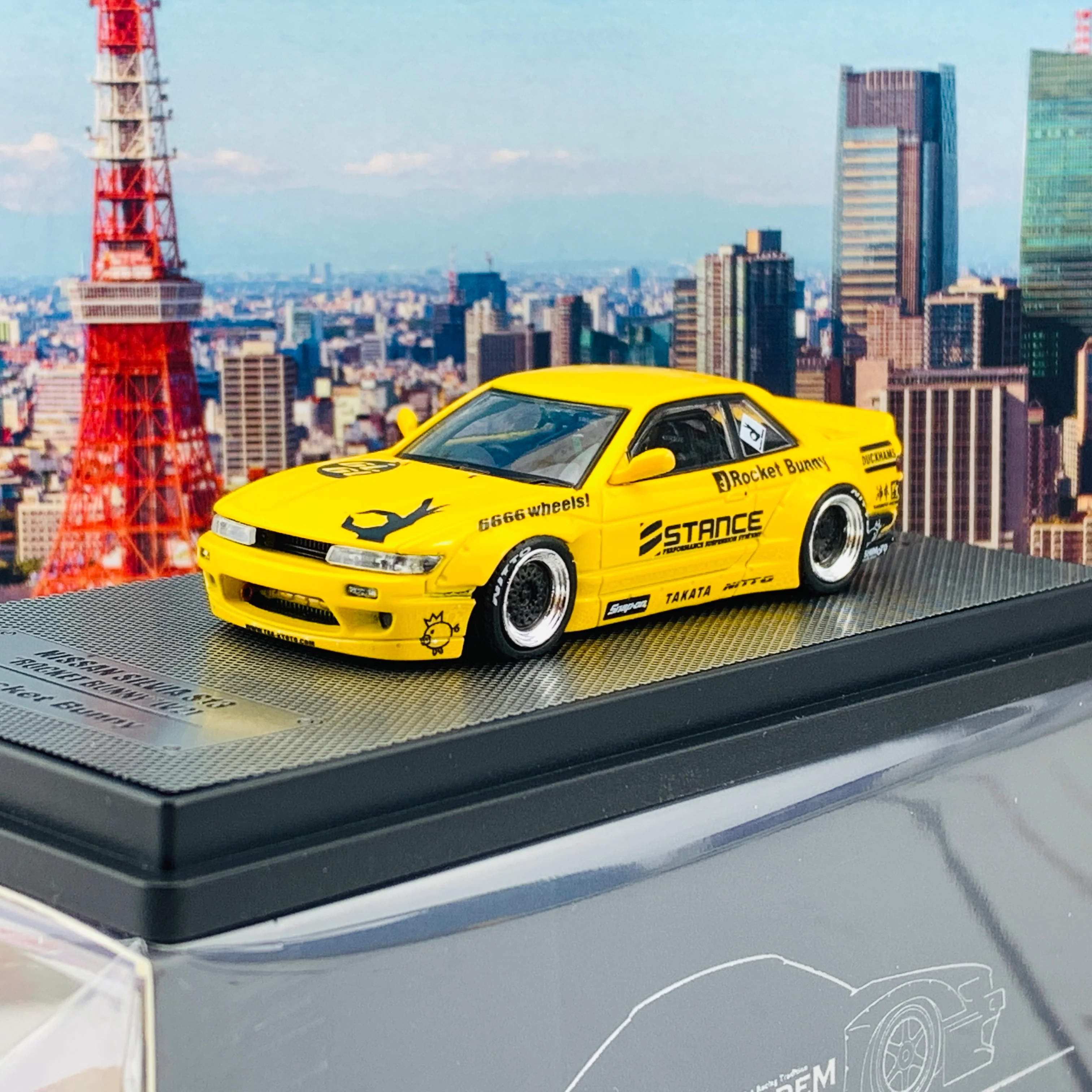 INNO64 1/64 NISSAN SILVIA S13 ROCKET BUNNY V2 Yellow IN64-S13V2-YL - Image 2