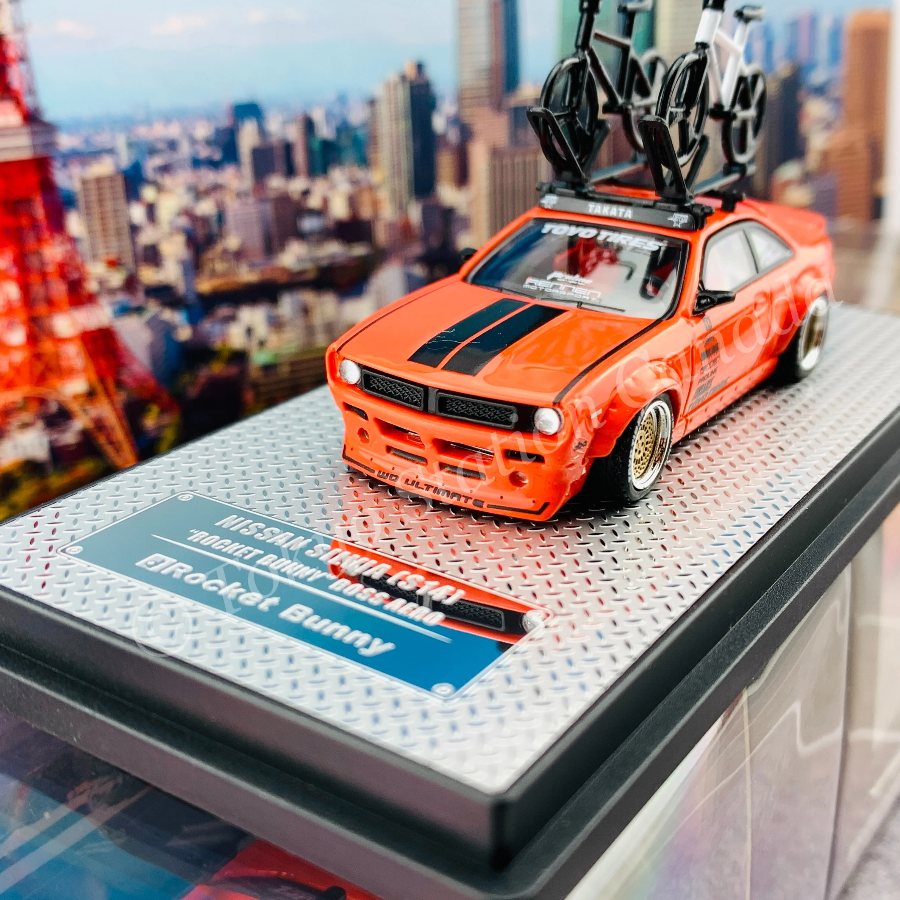 INNO64 1/64 NISSAN SILVIA S14 Rocket Bunny Boss Aero With Roof Rack and Bicycles IN64-S14B-SEMA15 - Image 2
