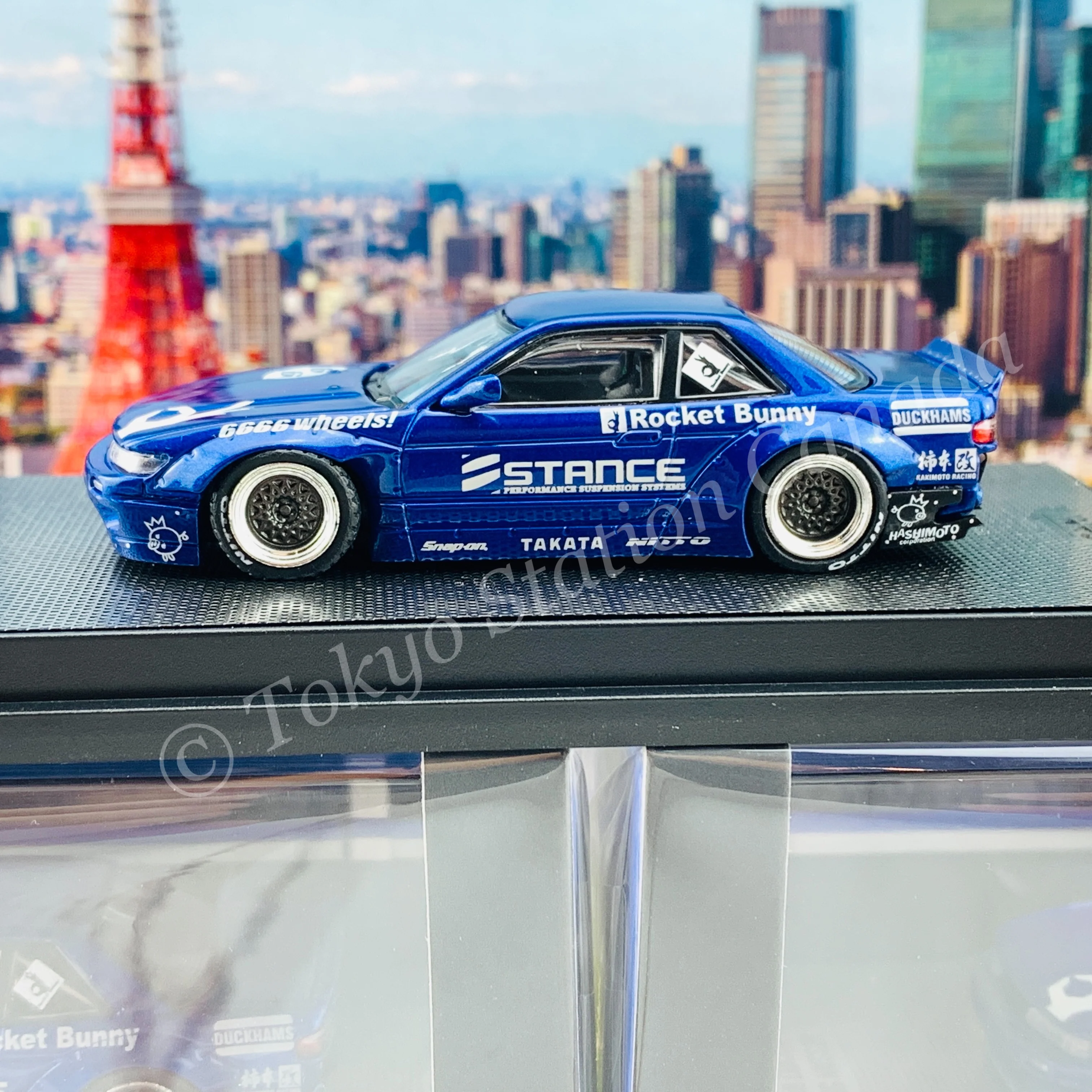 INNO64 1/64 NISSAN SILVIA S13 V2 PANDEM / ROCKET BUNNY Blue Metallic IN64-S13V2-BLUM - Image 3